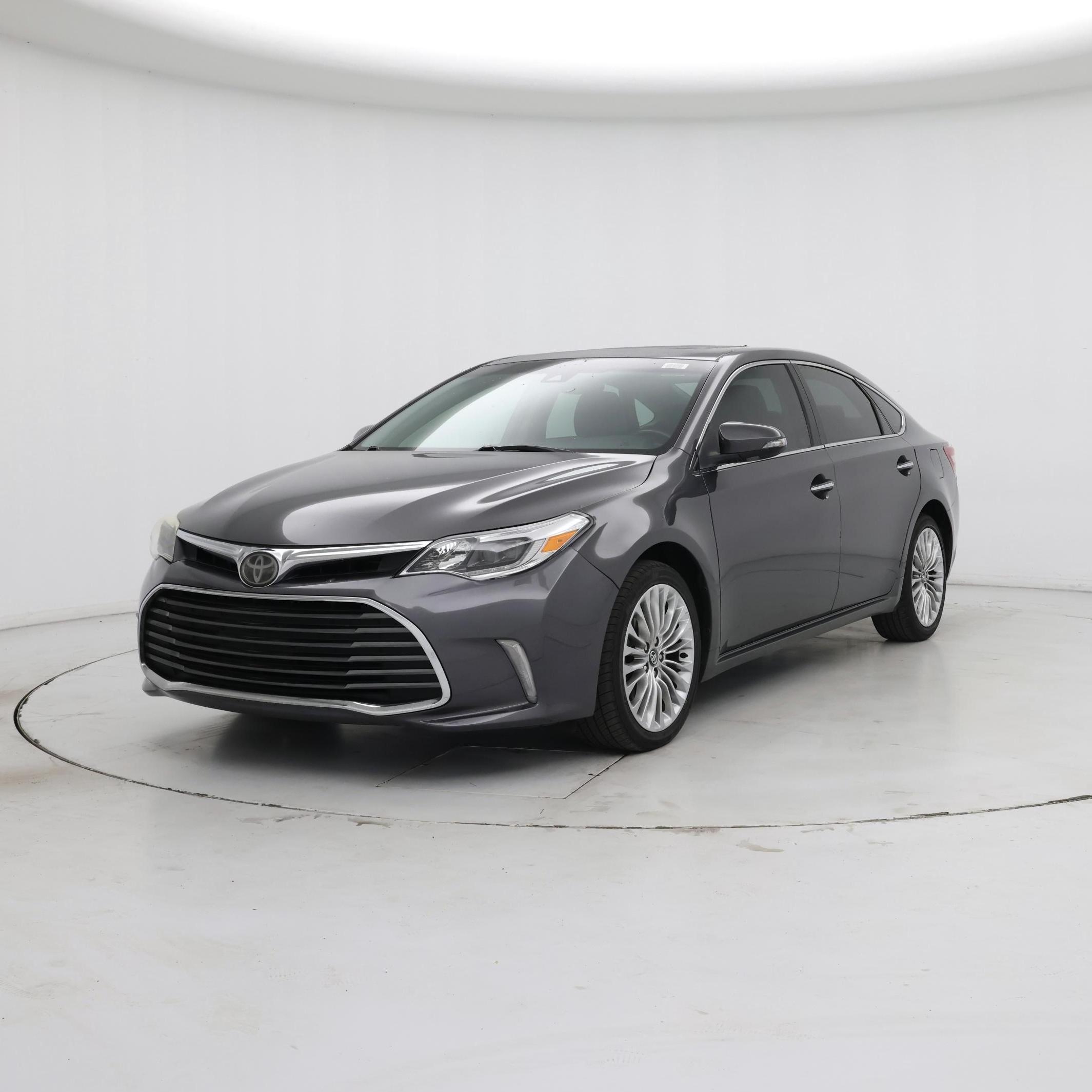 Thumbnail: 2018 Toyota Avalon - 4