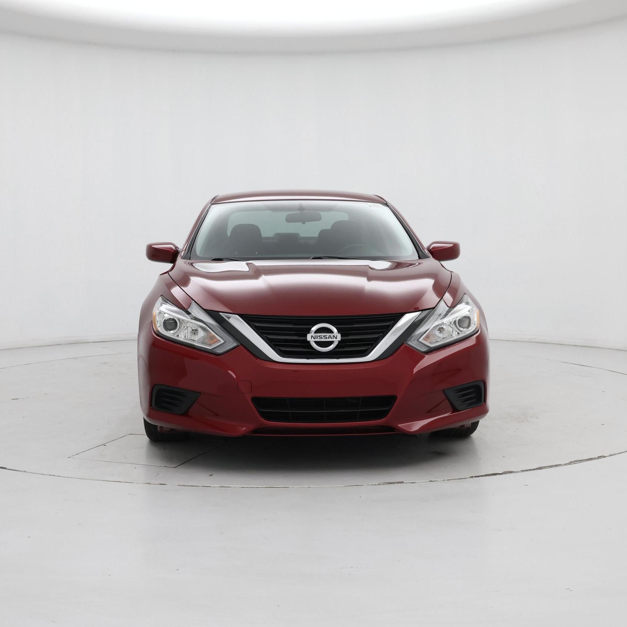 Thumbnail: 2017 Nissan Altima - 5