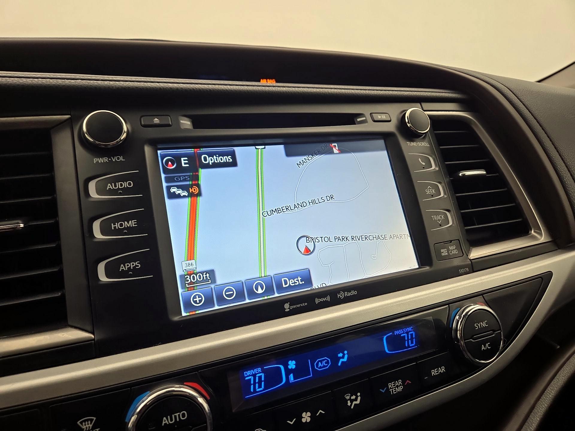 Thumbnail: 2017 Toyota Highlander - 14
