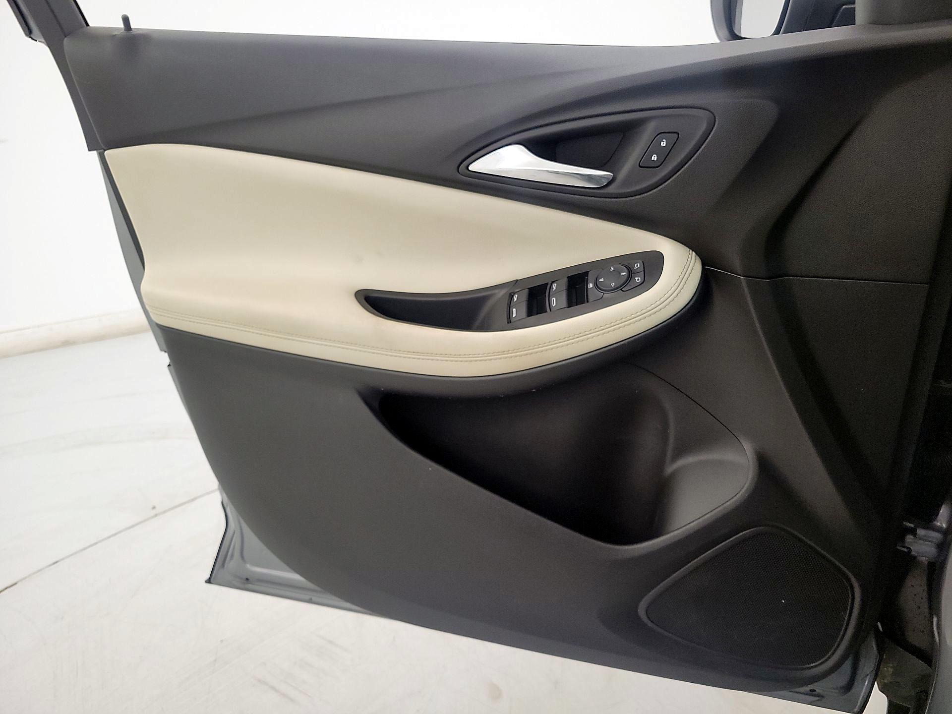 Thumbnail: 2023 Buick Encore GX - 12