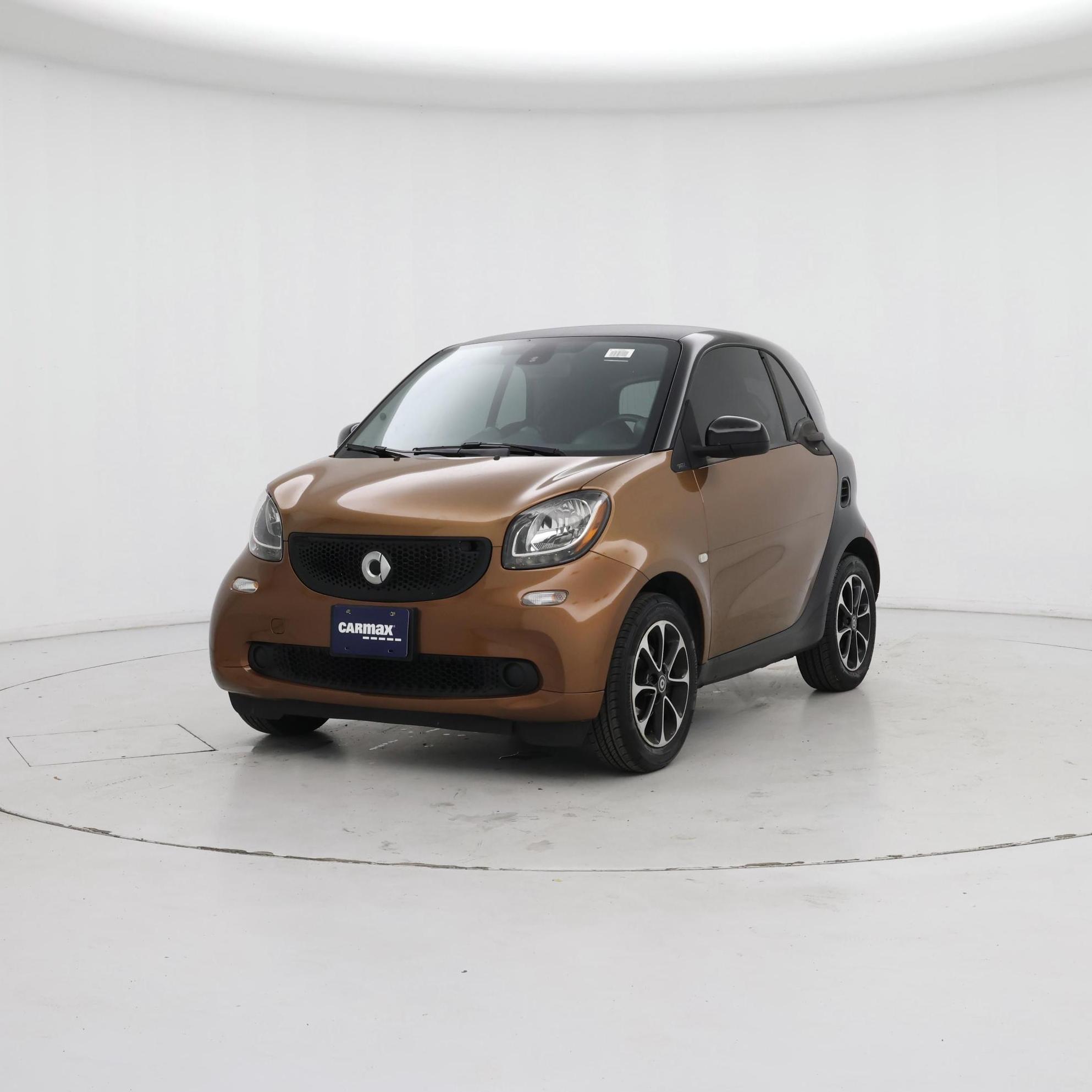 Thumbnail: 2016 smart fortwo - 4