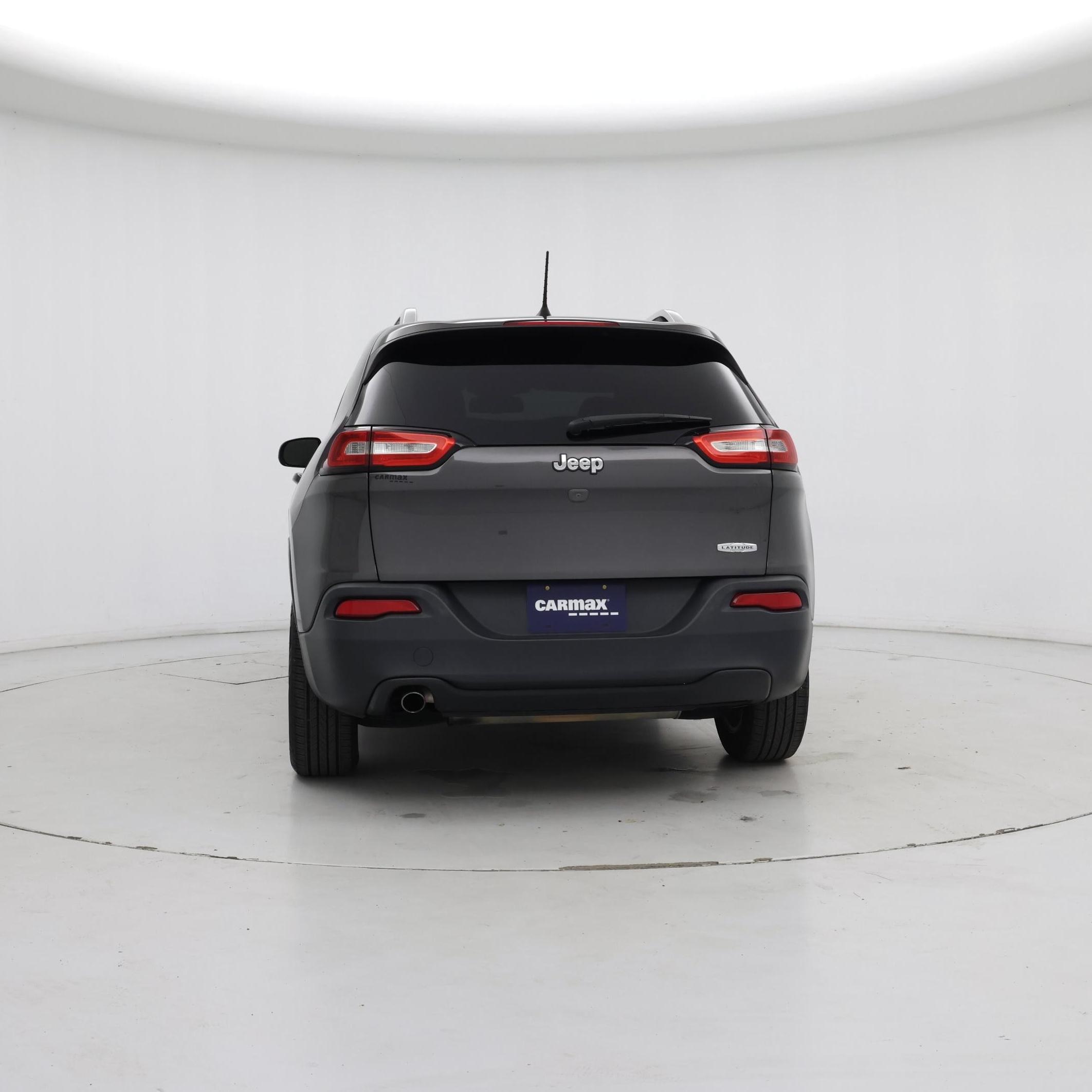 Thumbnail: 2018 Jeep Cherokee - 6