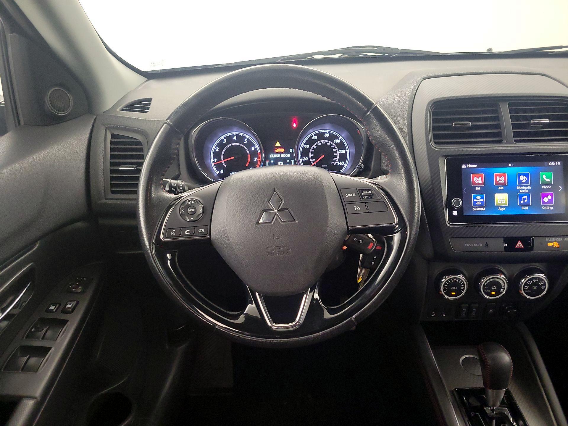 Thumbnail: 2019 Mitsubishi Outlander Sport - 10