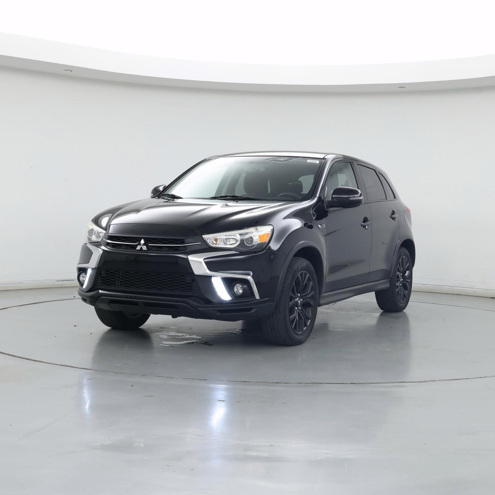 Thumbnail: 2019 Mitsubishi Outlander Sport - 4