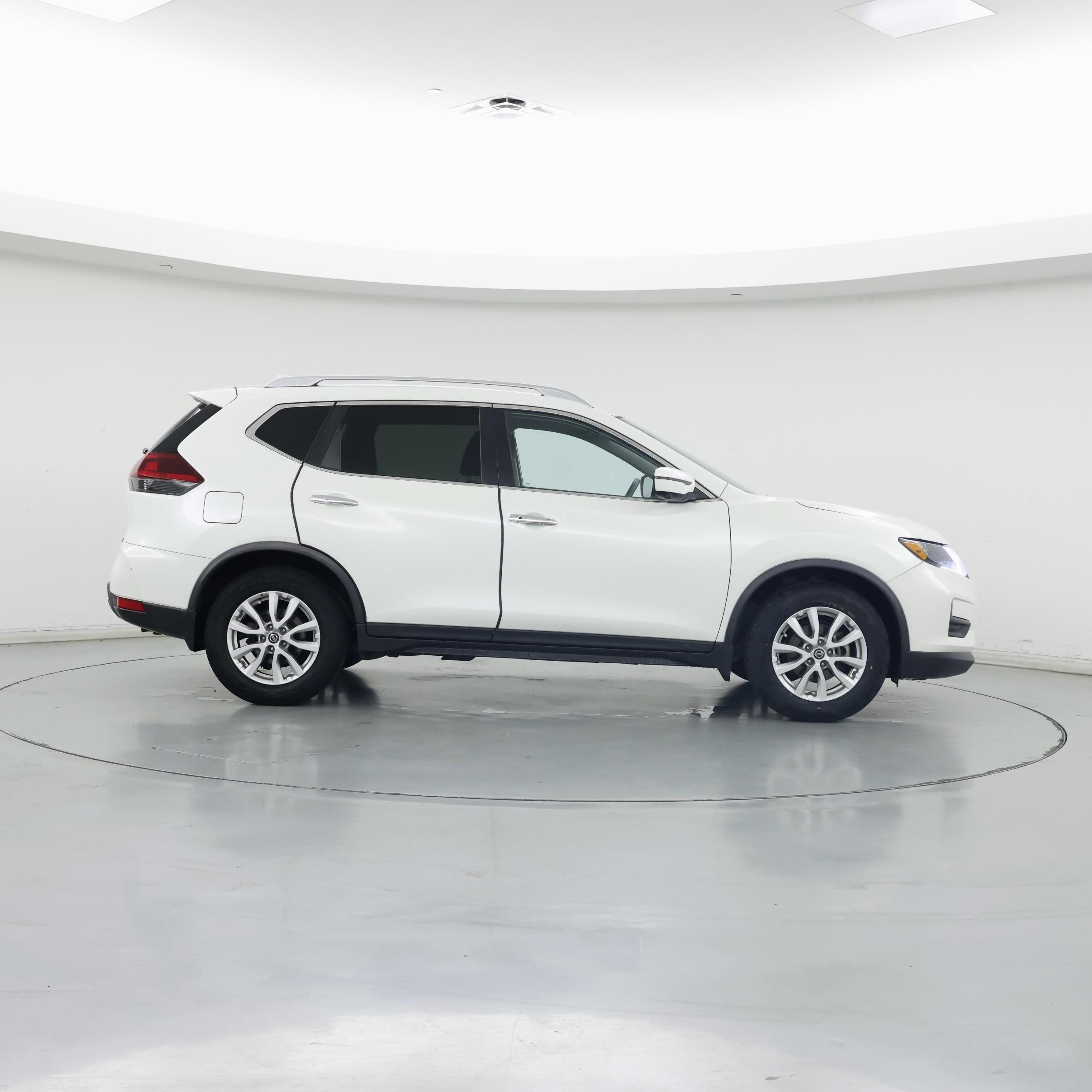 Thumbnail: 2018 Nissan Rogue - 7
