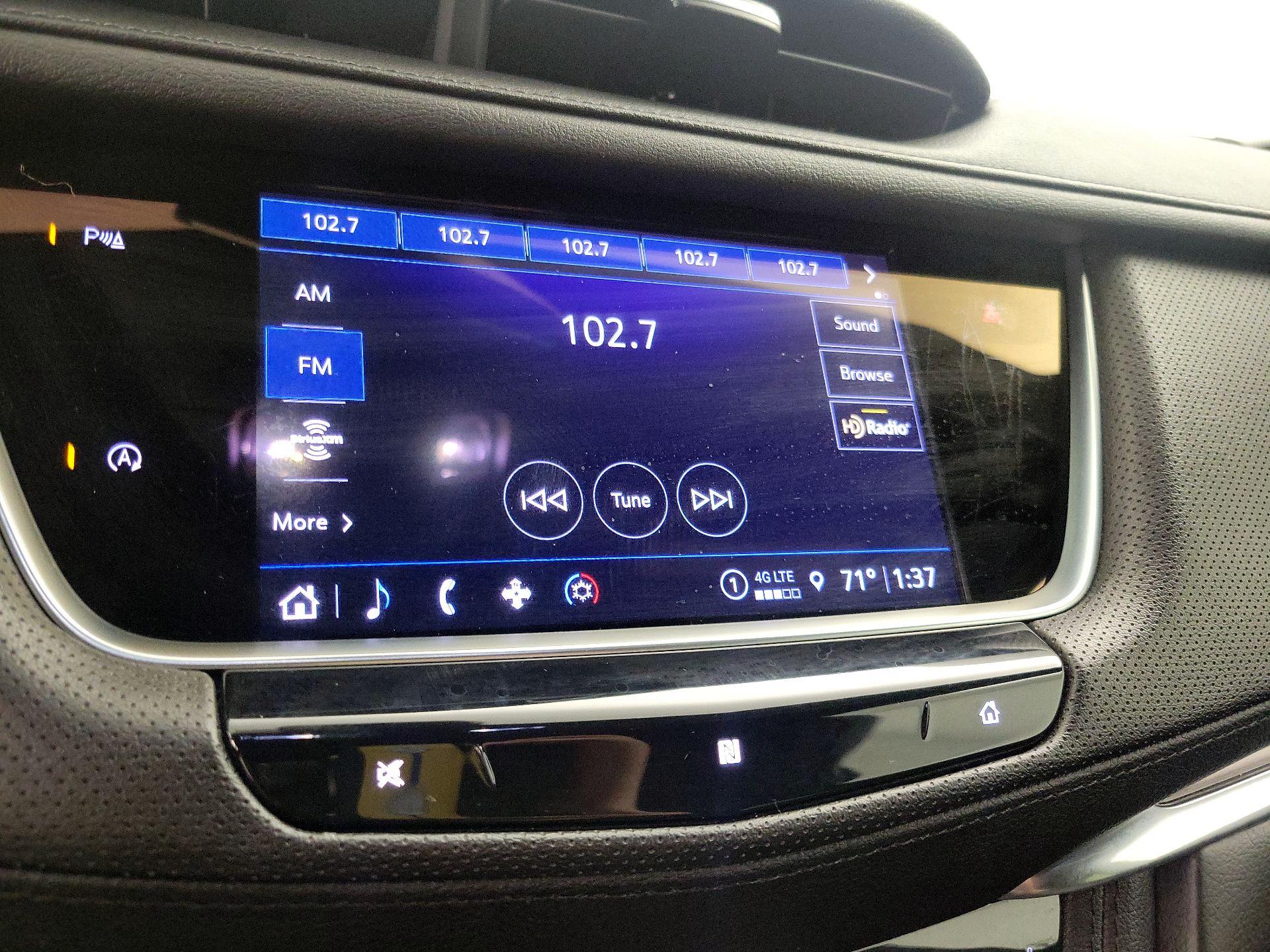 Thumbnail: 2021 Cadillac XT5 - 15