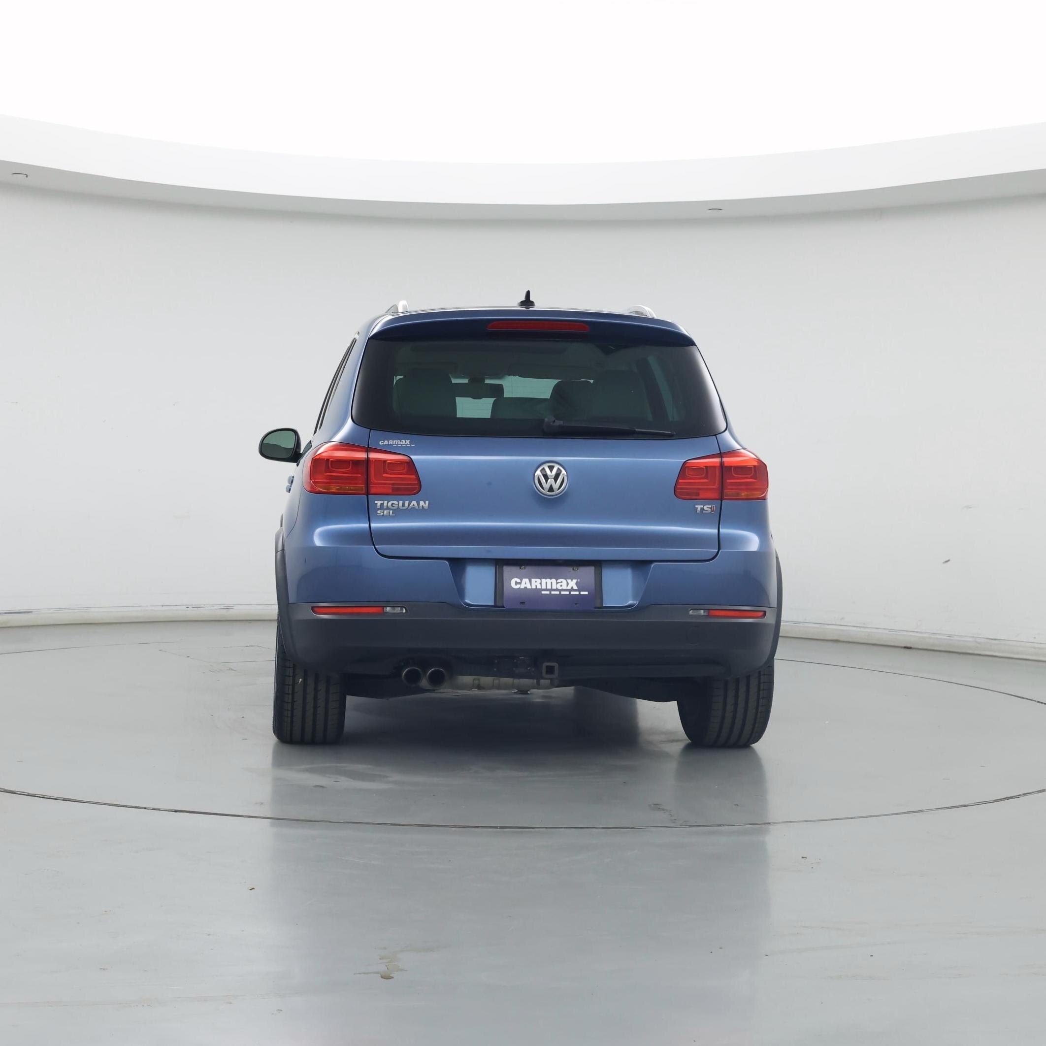 Thumbnail: 2017 Volkswagen Tiguan - 6