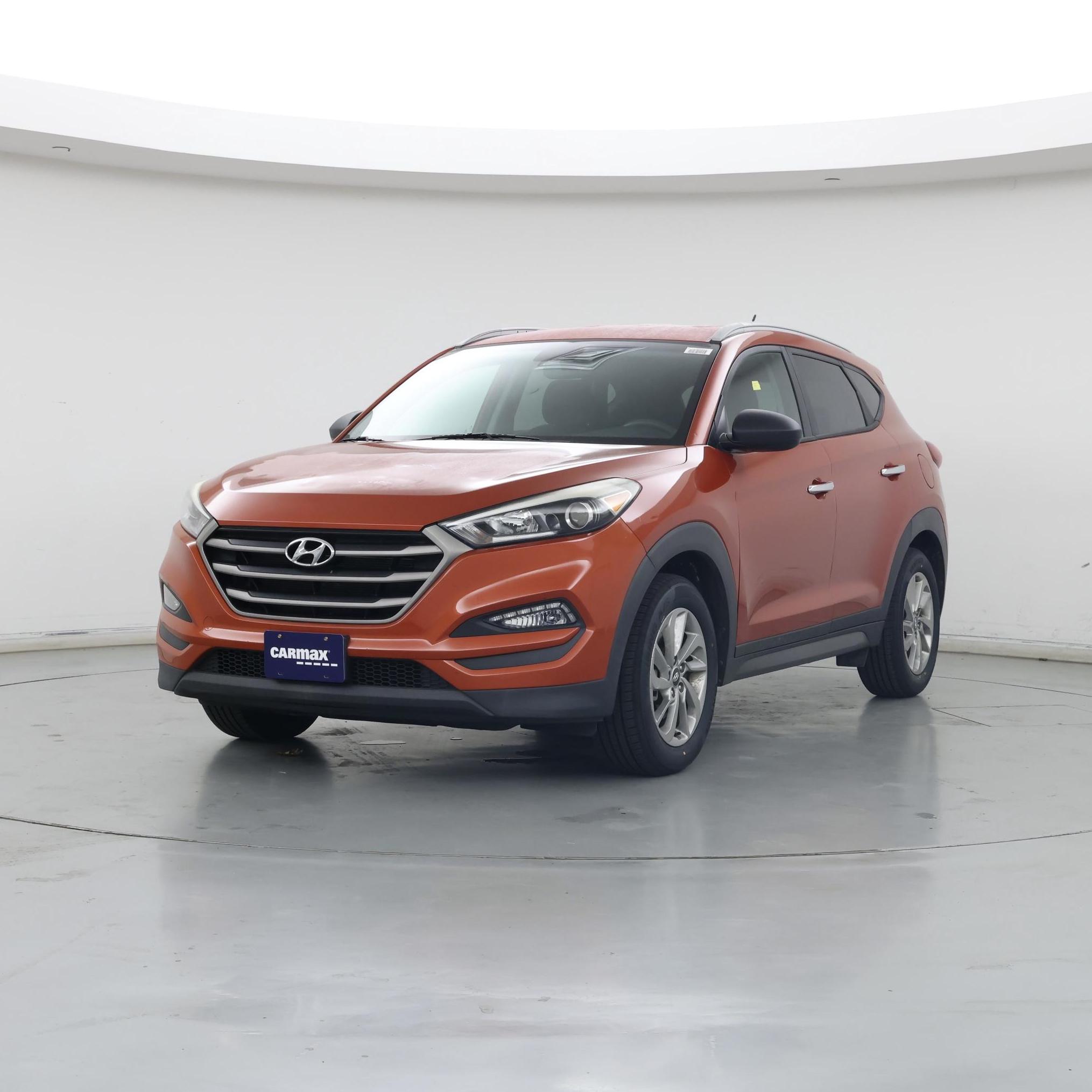 Thumbnail: 2016 Hyundai Tucson - 4