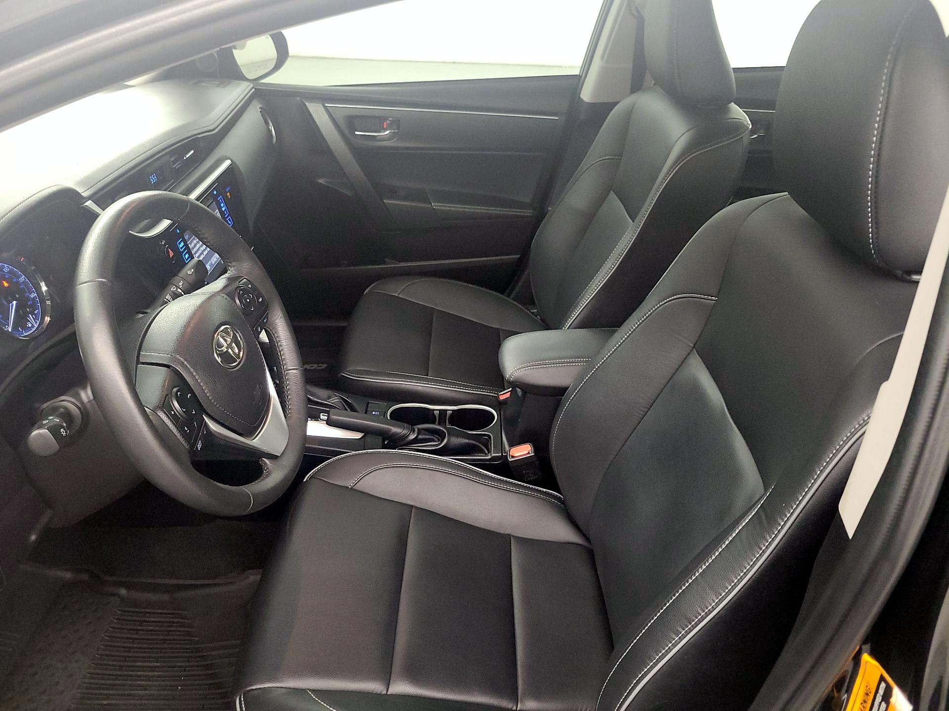 Thumbnail: 2018 Toyota Corolla - 11