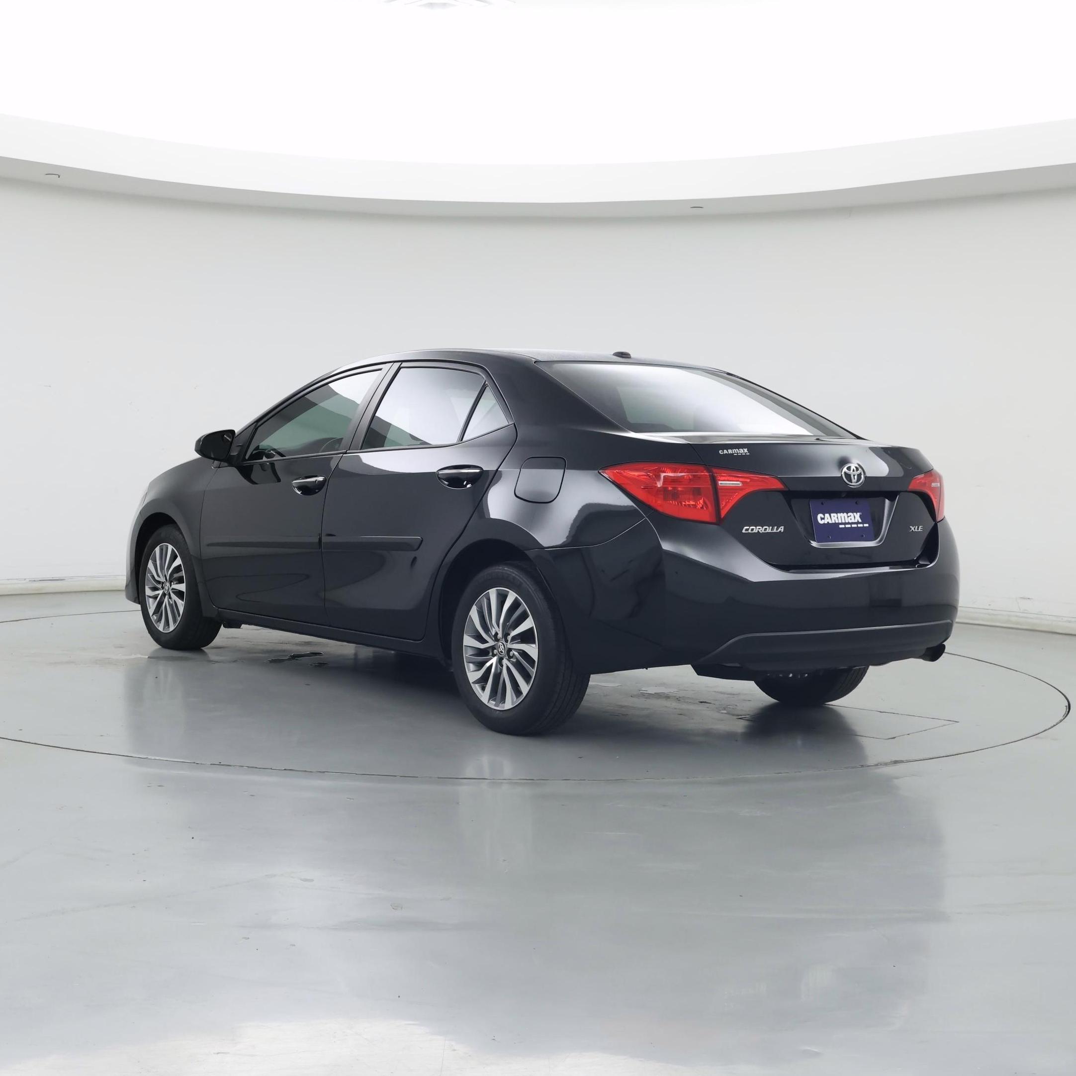 Thumbnail: 2018 Toyota Corolla - 2