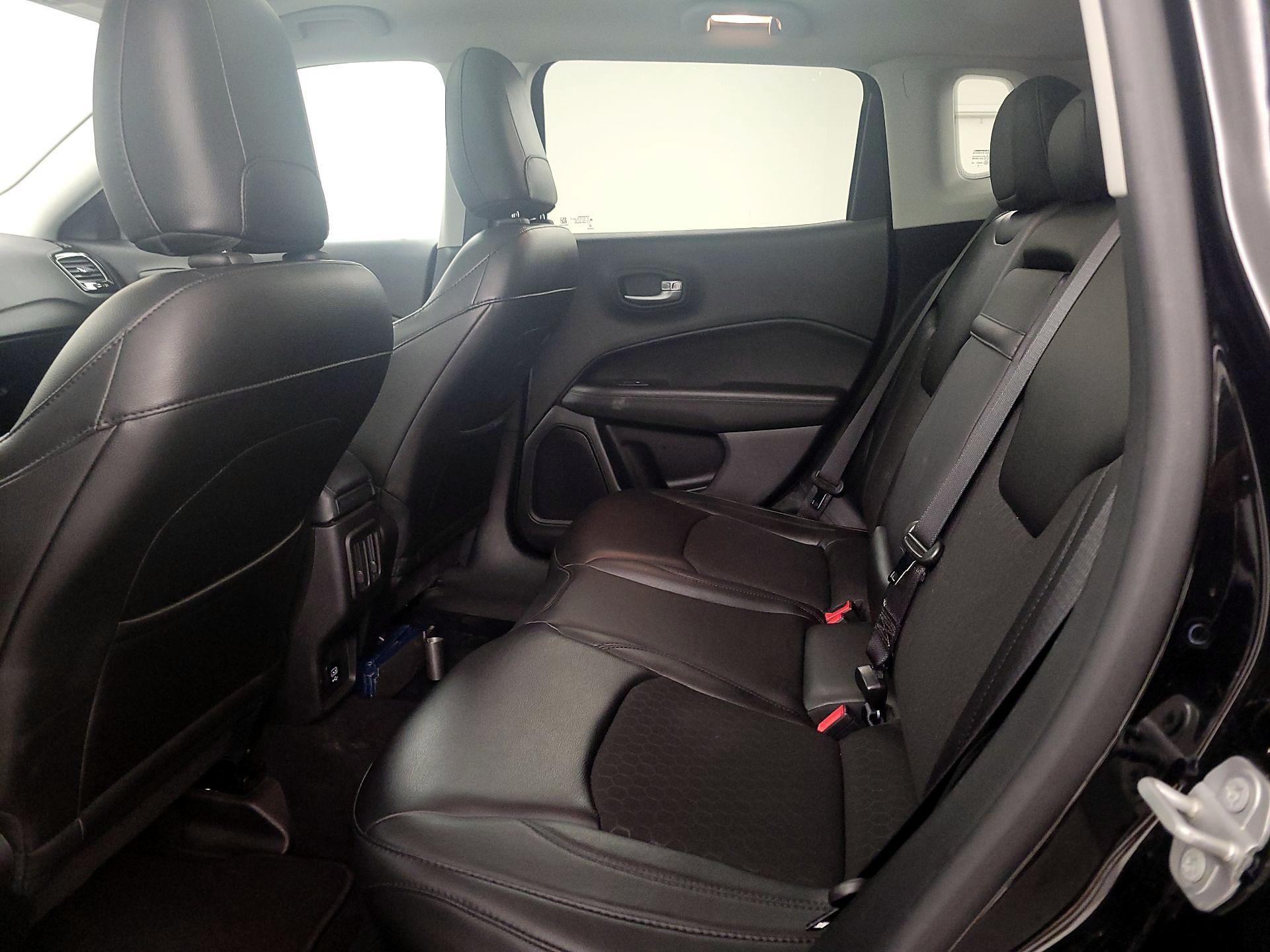 Thumbnail: 2018 Jeep Compass - 20