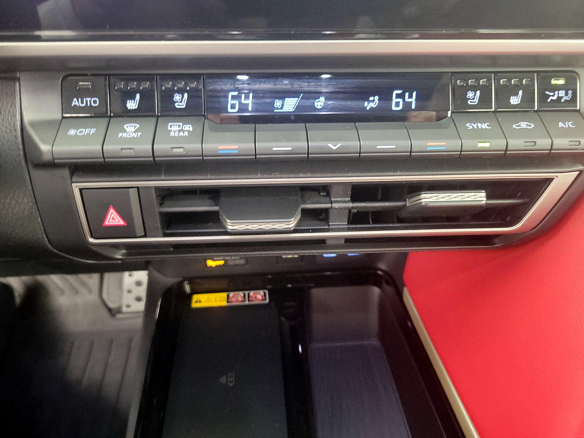 Thumbnail: 2025 Toyota Camry - 17