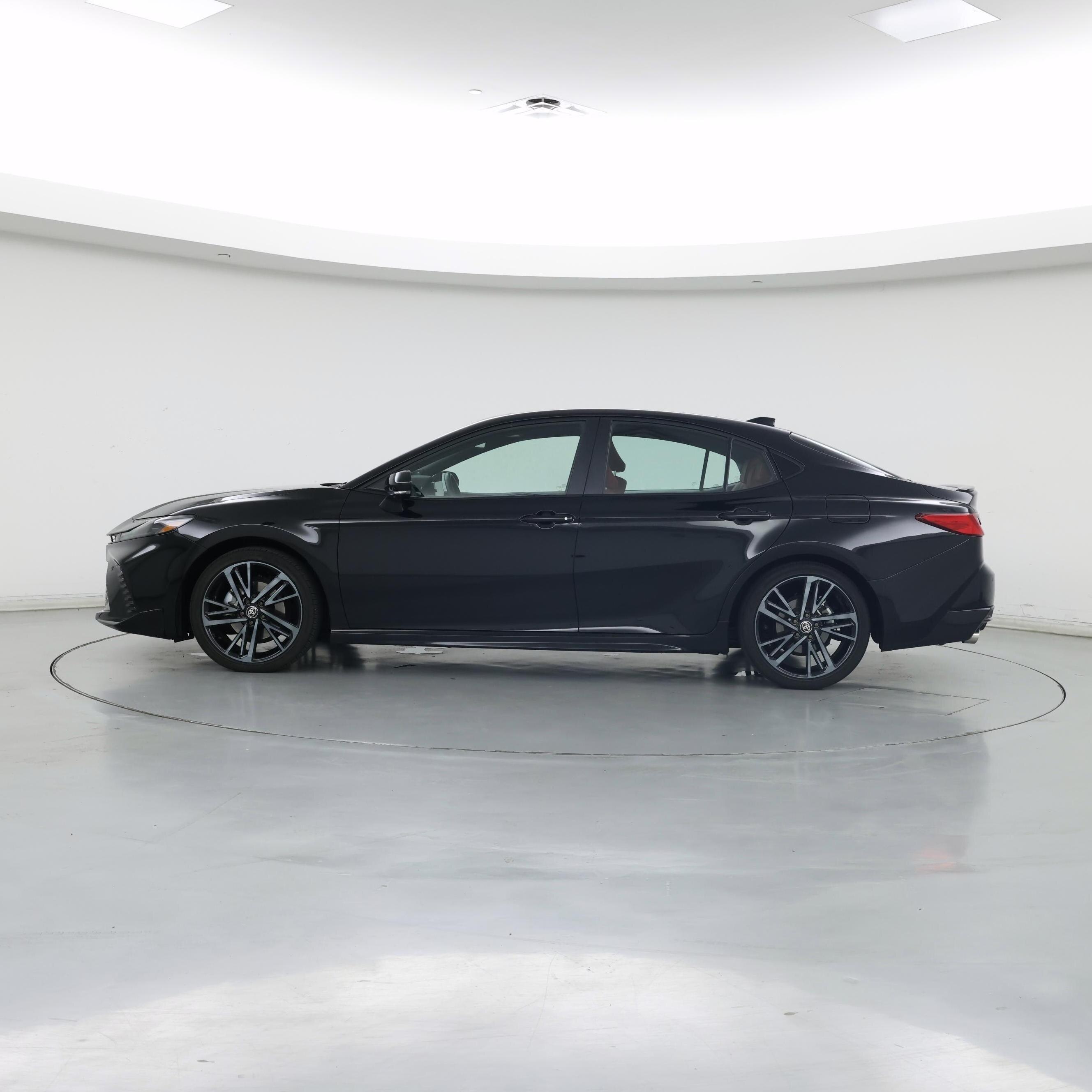 Thumbnail: 2025 Toyota Camry - 3