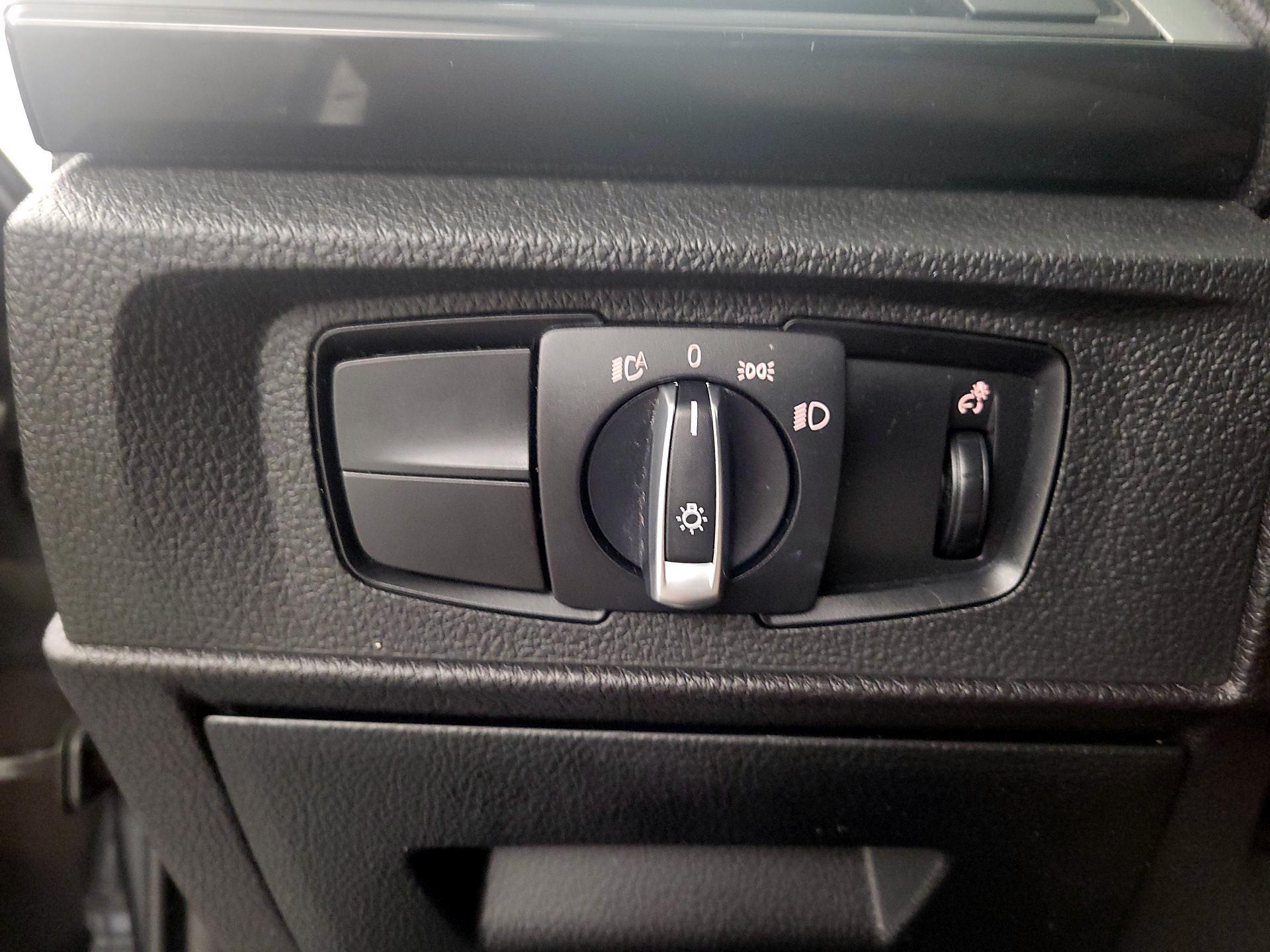 Thumbnail: 2016 BMW 2 Series - 13