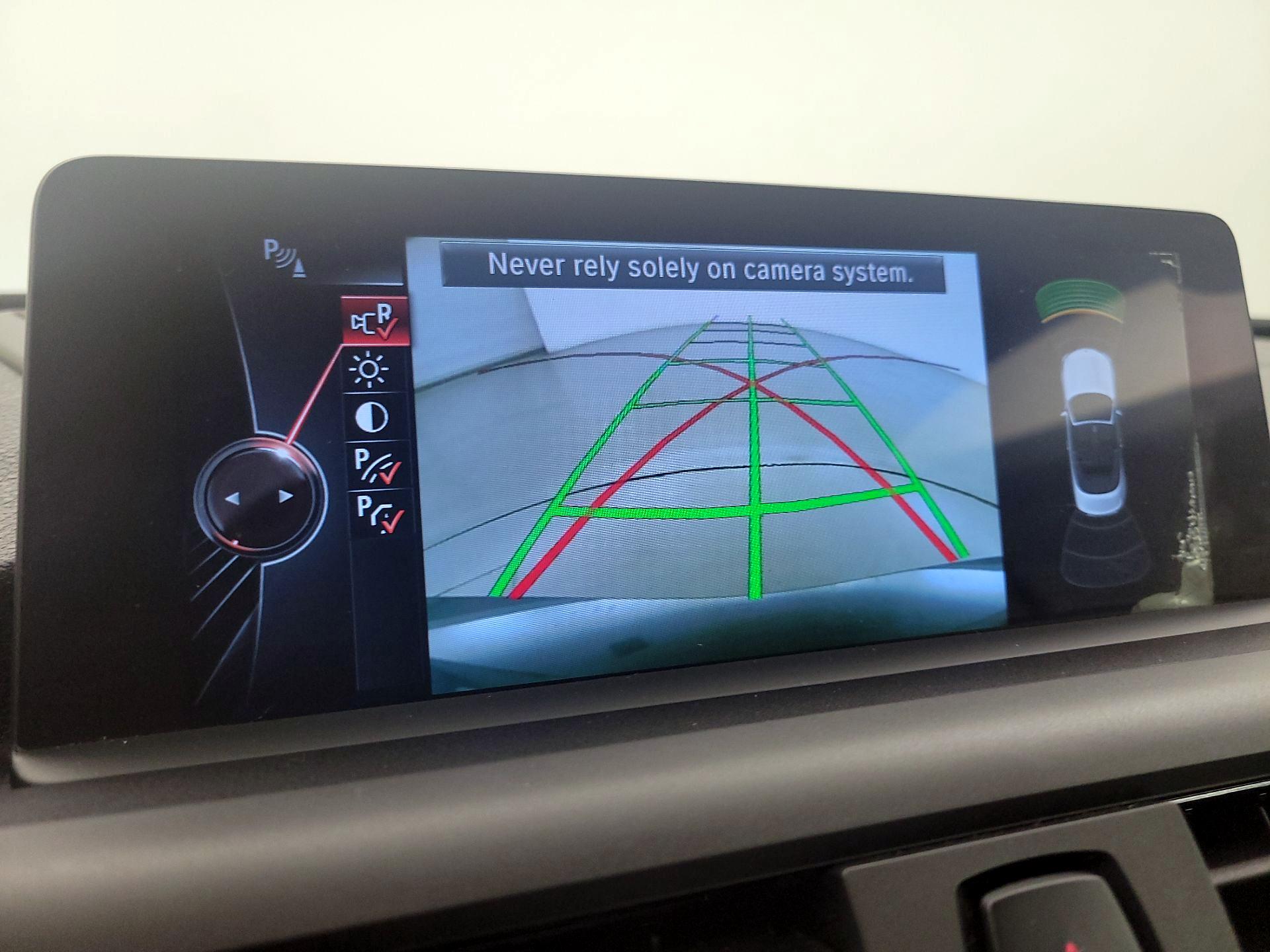 Thumbnail: 2016 BMW 2 Series - 15