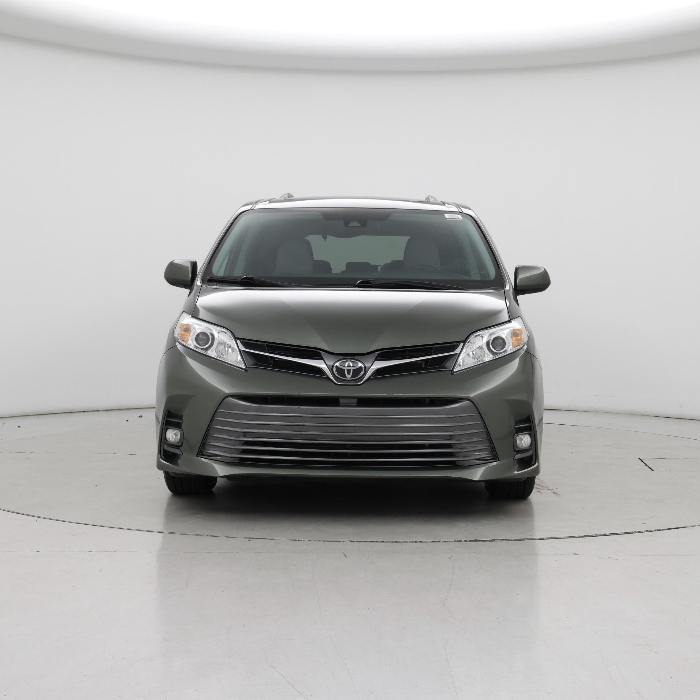 Thumbnail: 2020 Toyota Sienna - 5