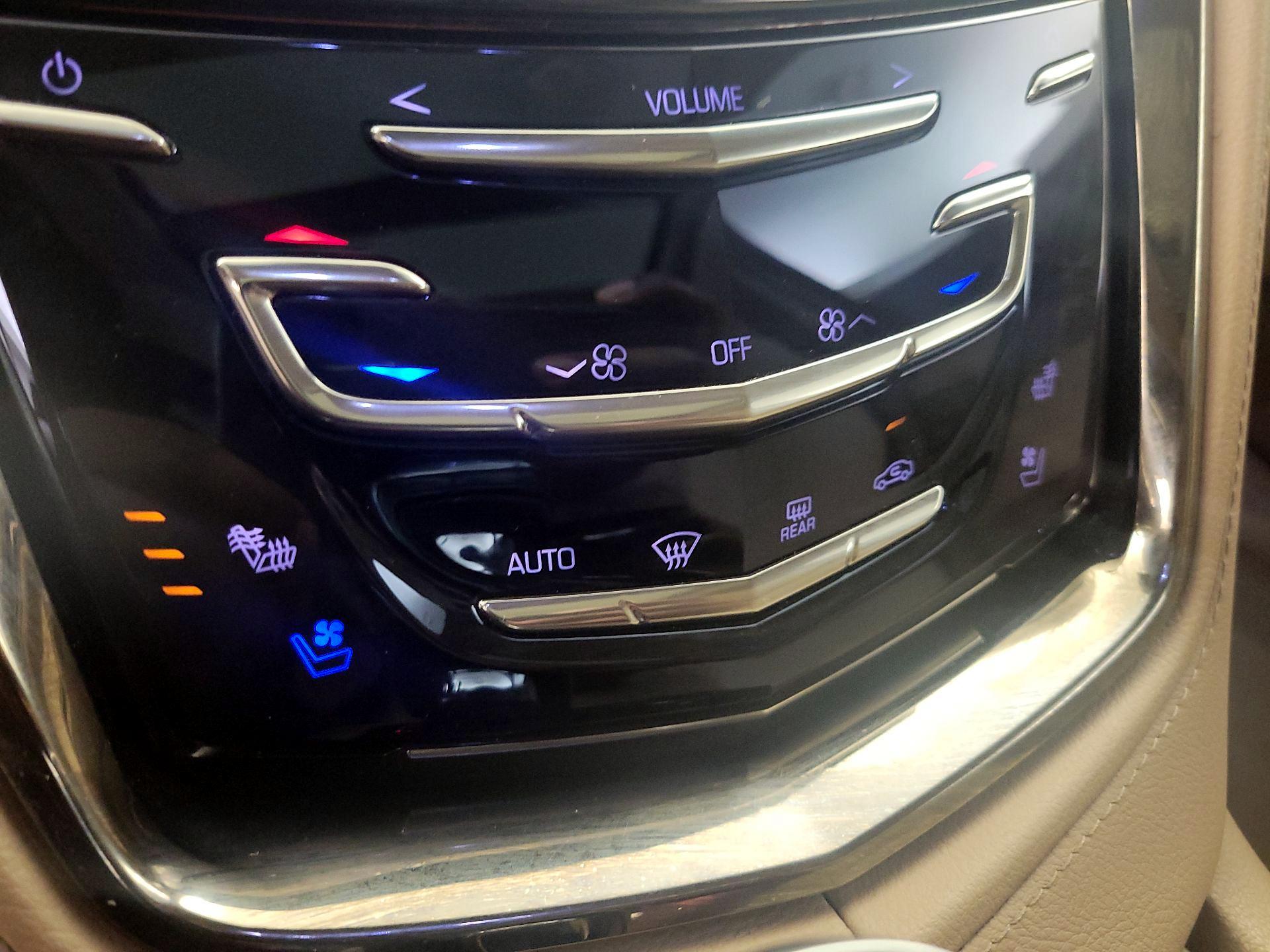Thumbnail: 2014 Cadillac CTS - 17