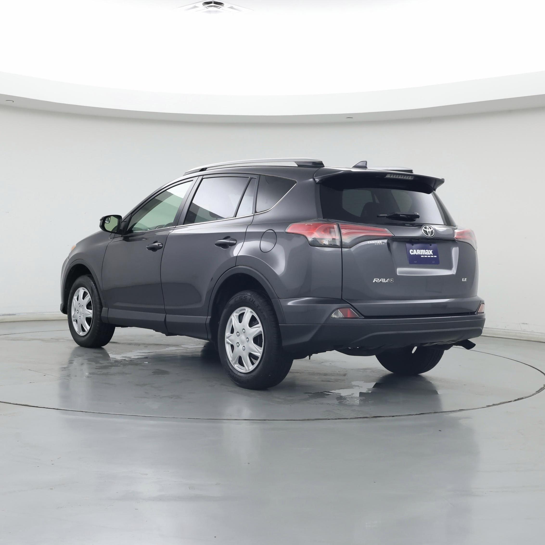 Thumbnail: 2016 Toyota RAV4 - 2