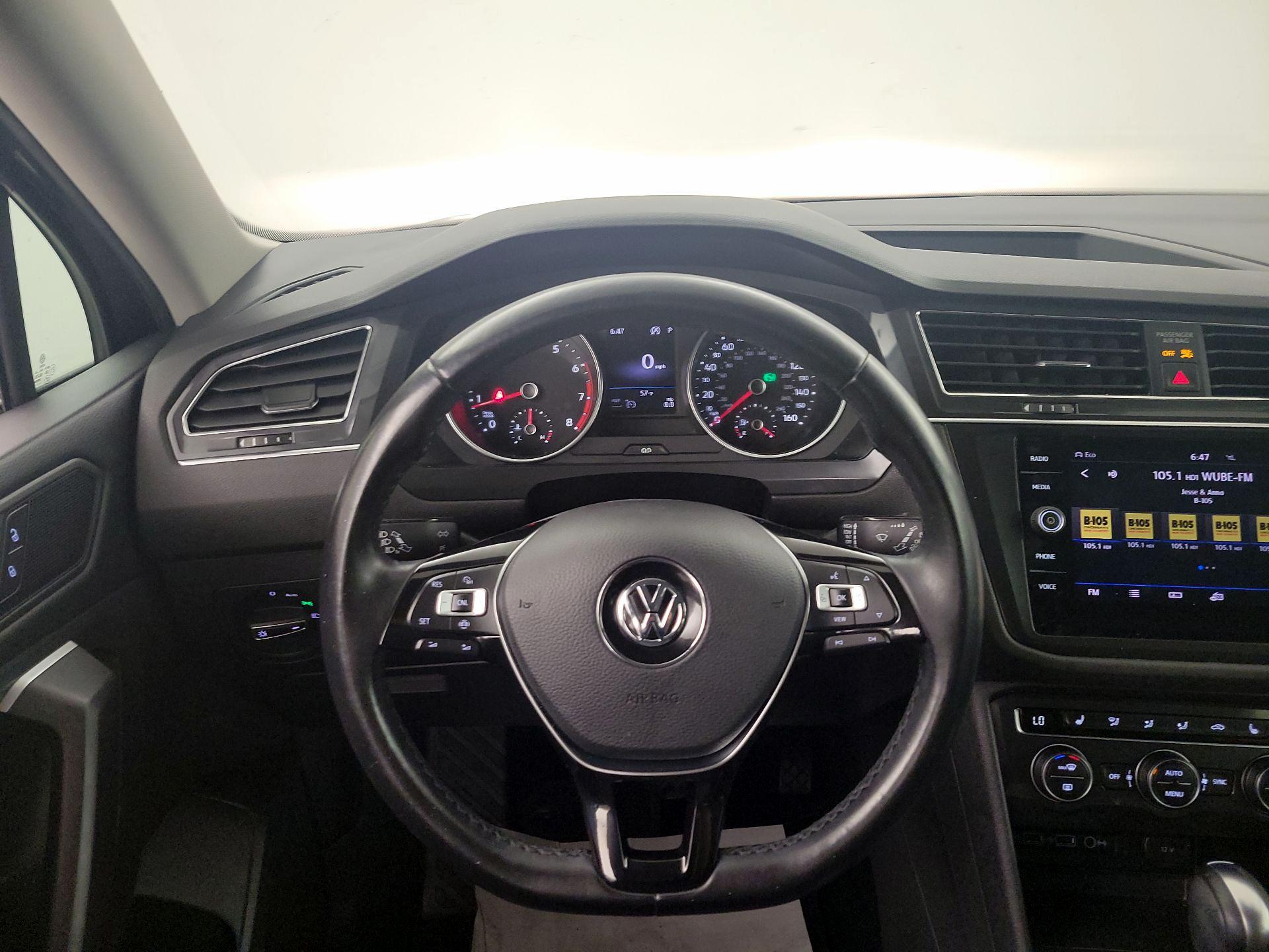 Thumbnail: 2019 Volkswagen Tiguan - 10