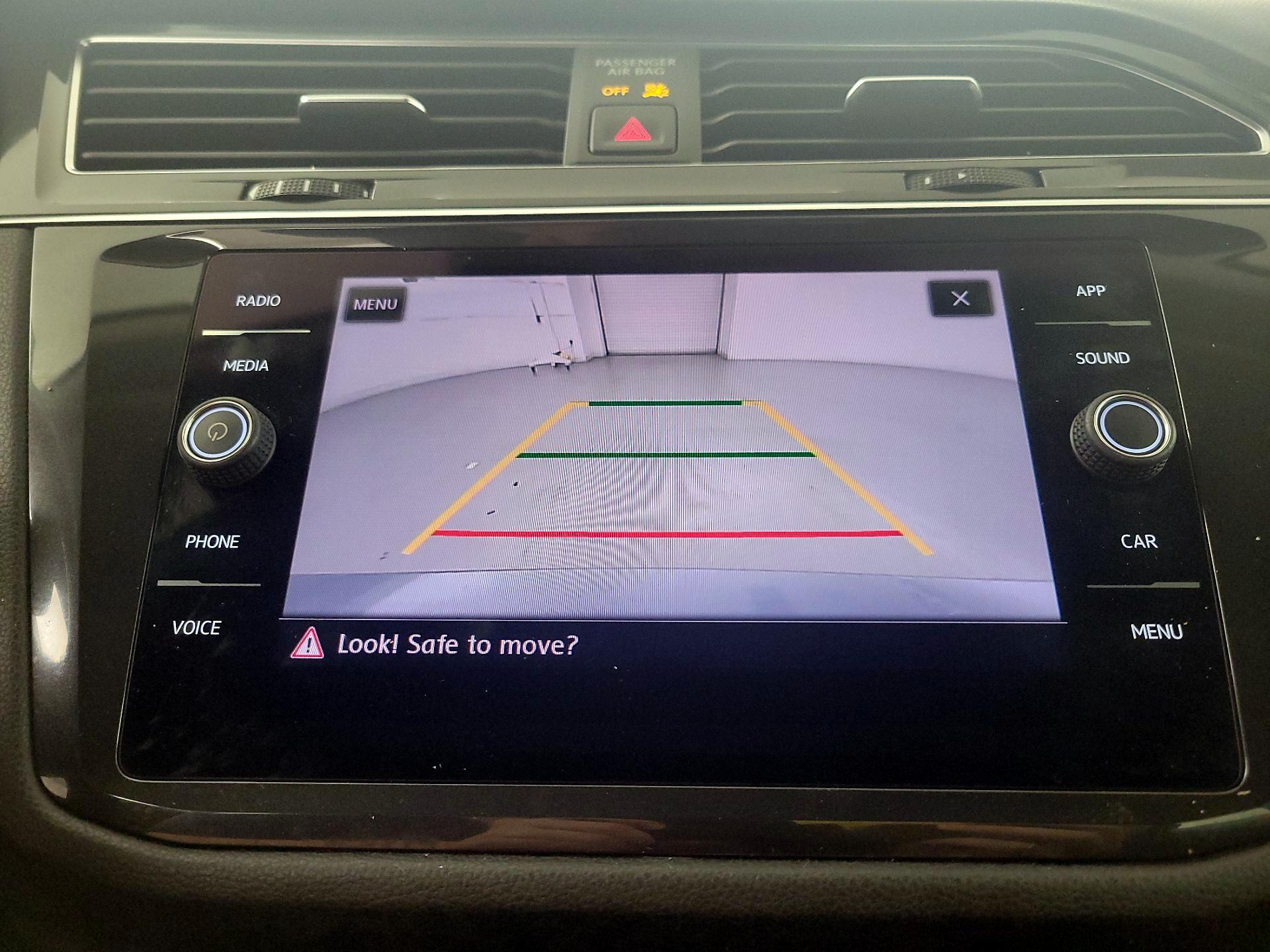 Thumbnail: 2019 Volkswagen Tiguan - 14