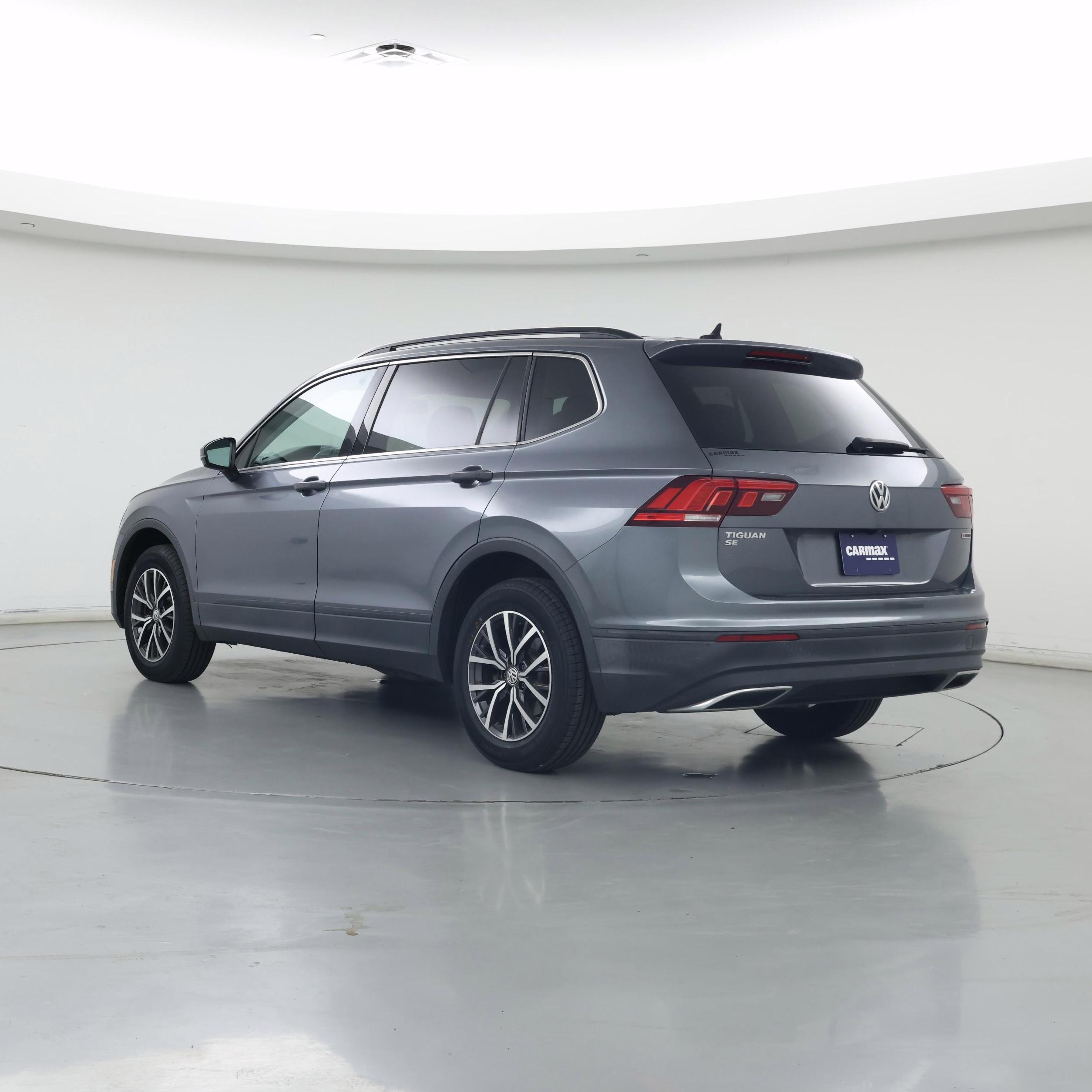 Thumbnail: 2019 Volkswagen Tiguan - 2