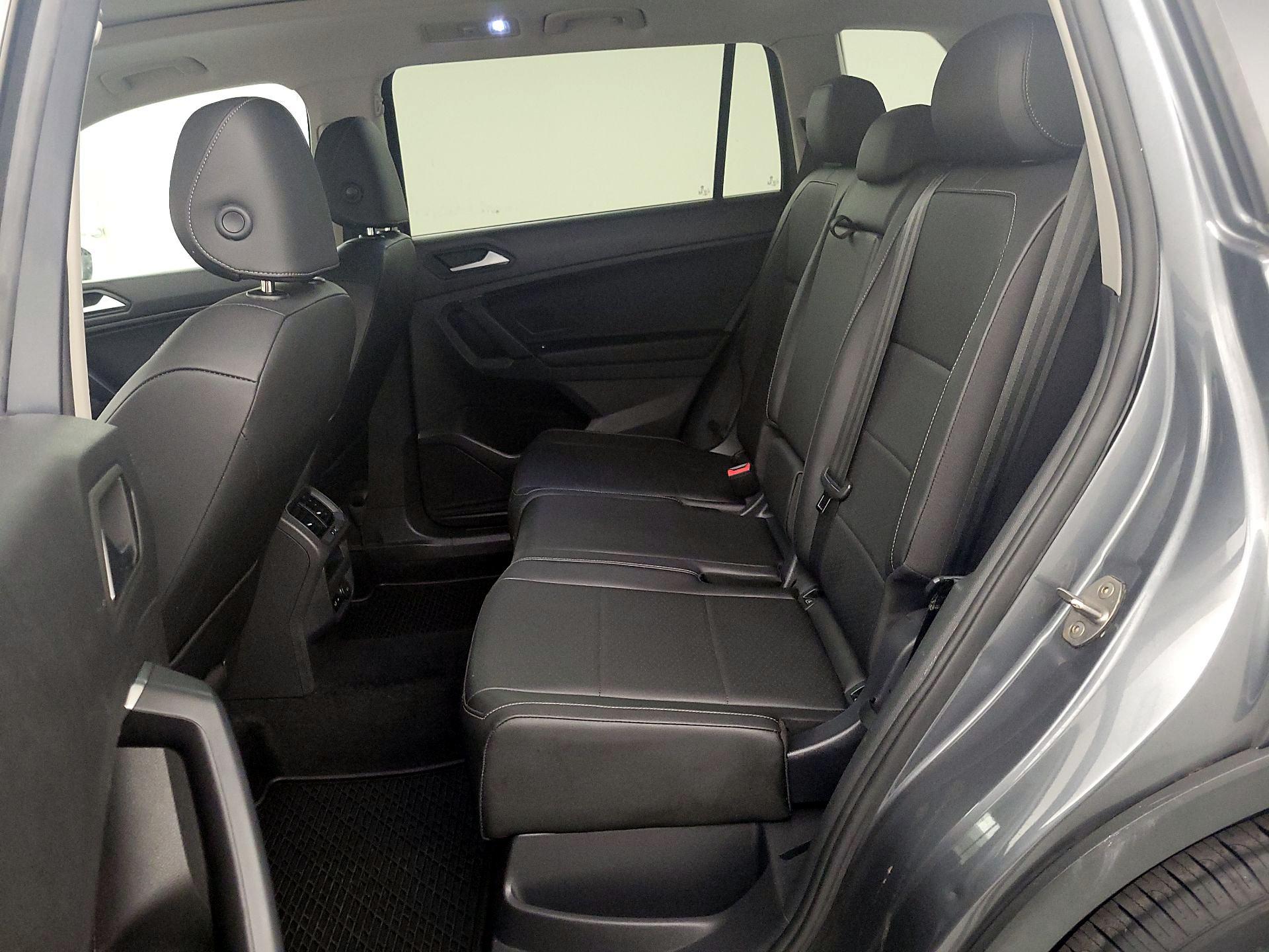 Thumbnail: 2019 Volkswagen Tiguan - 20