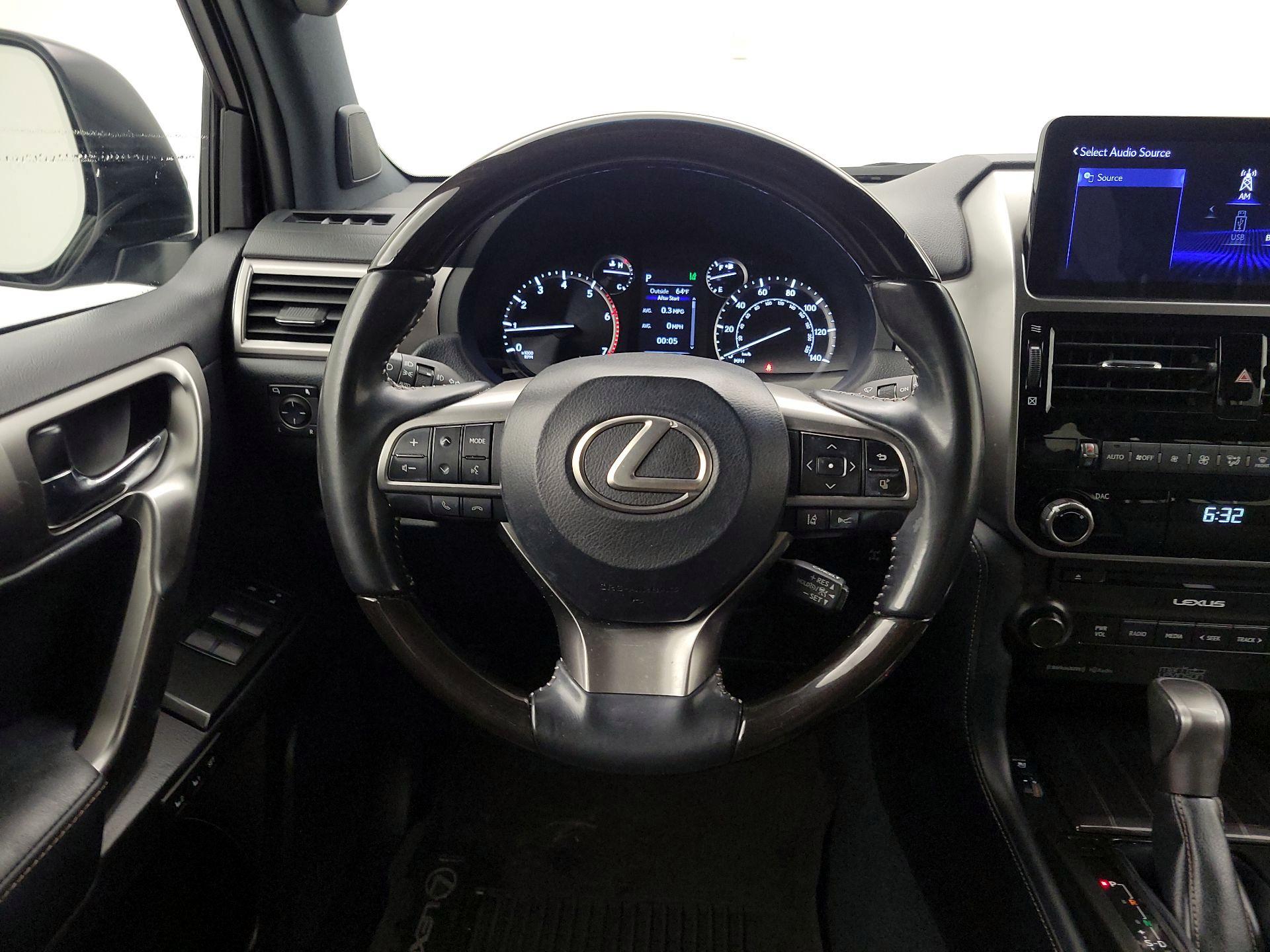 Thumbnail: 2022 Lexus GX - 10