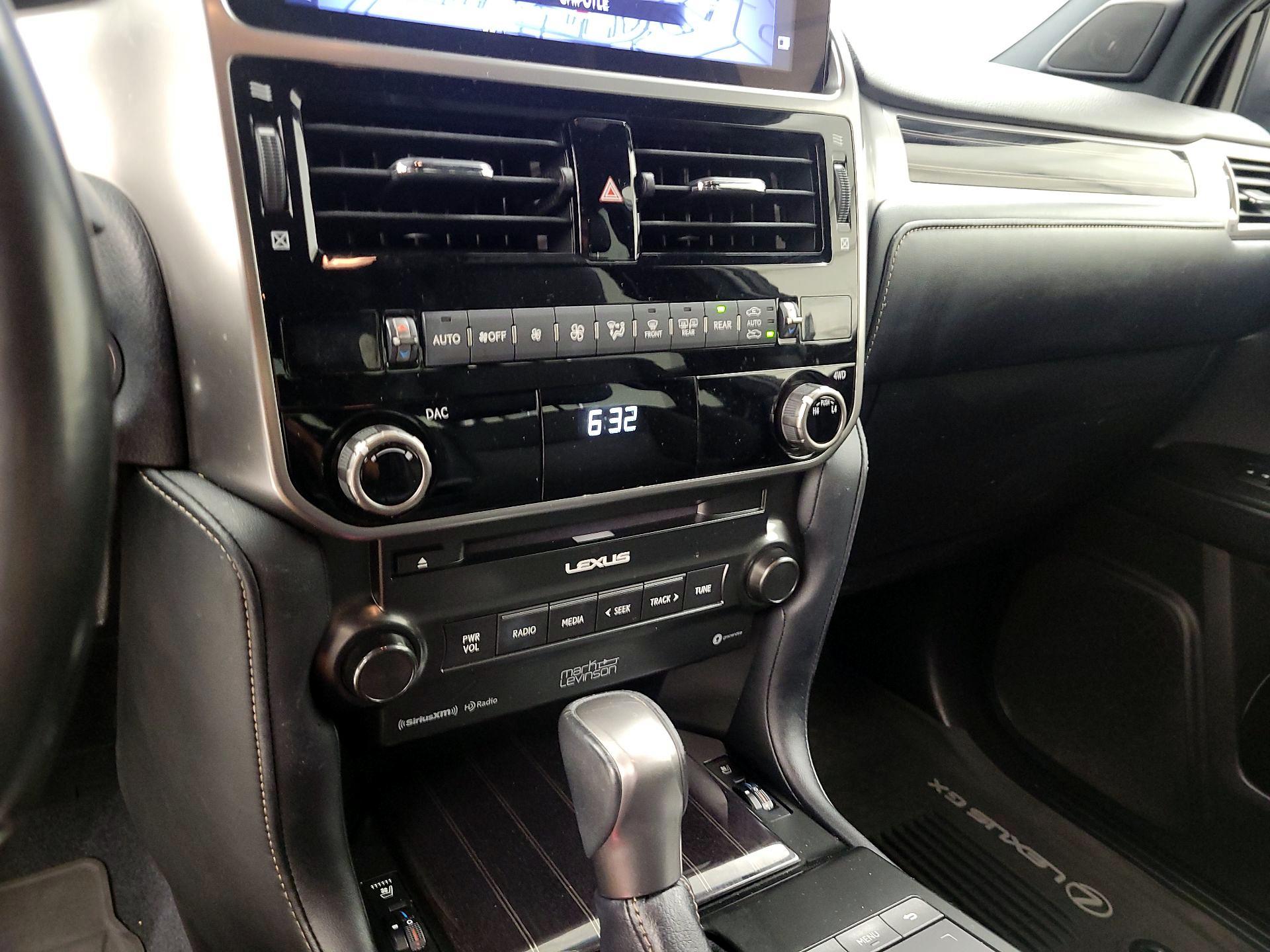 Thumbnail: 2022 Lexus GX - 15