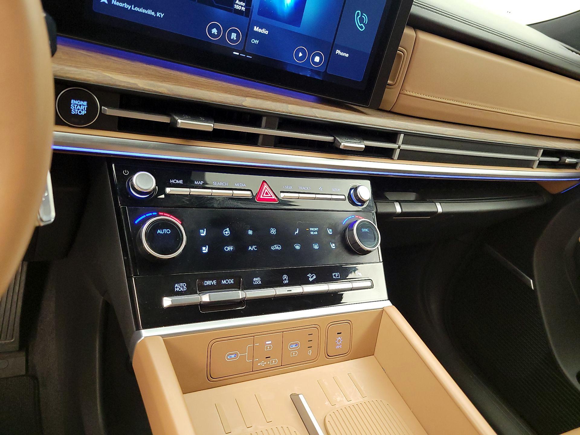 Thumbnail: 2024 Hyundai Santa Fe - 15