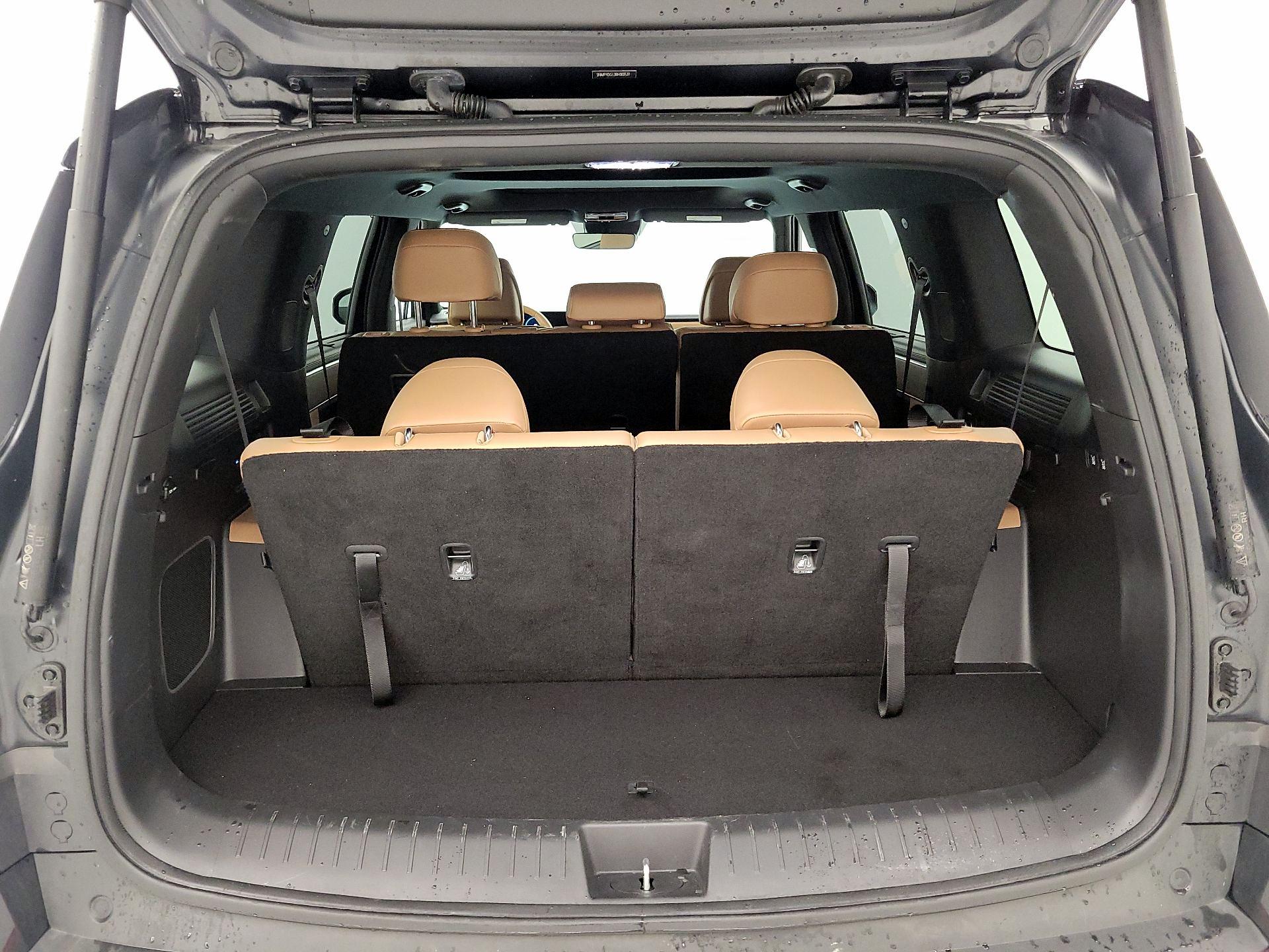 Thumbnail: 2024 Hyundai Santa Fe - 18