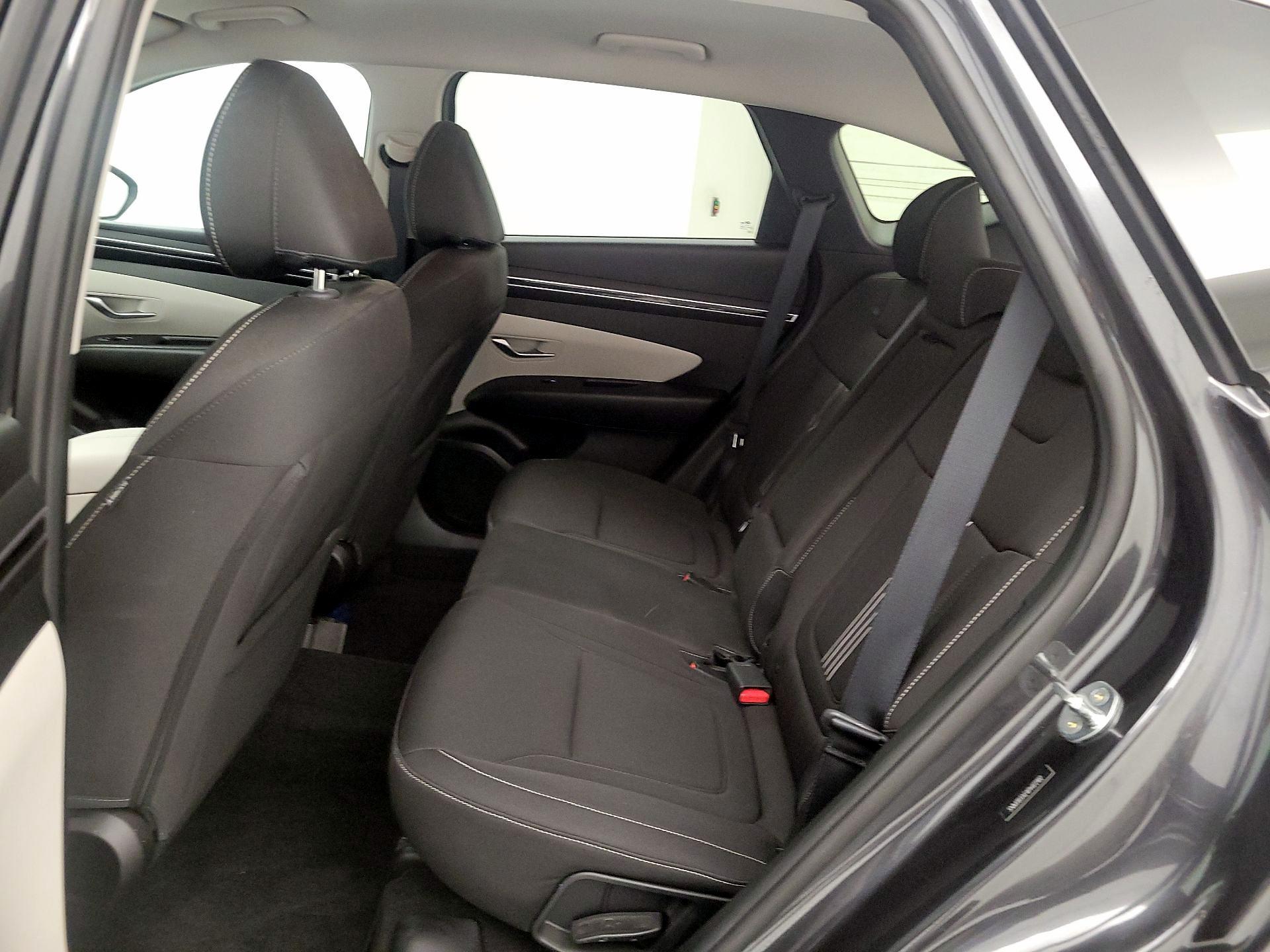 Thumbnail: 2023 Hyundai Tucson - 16