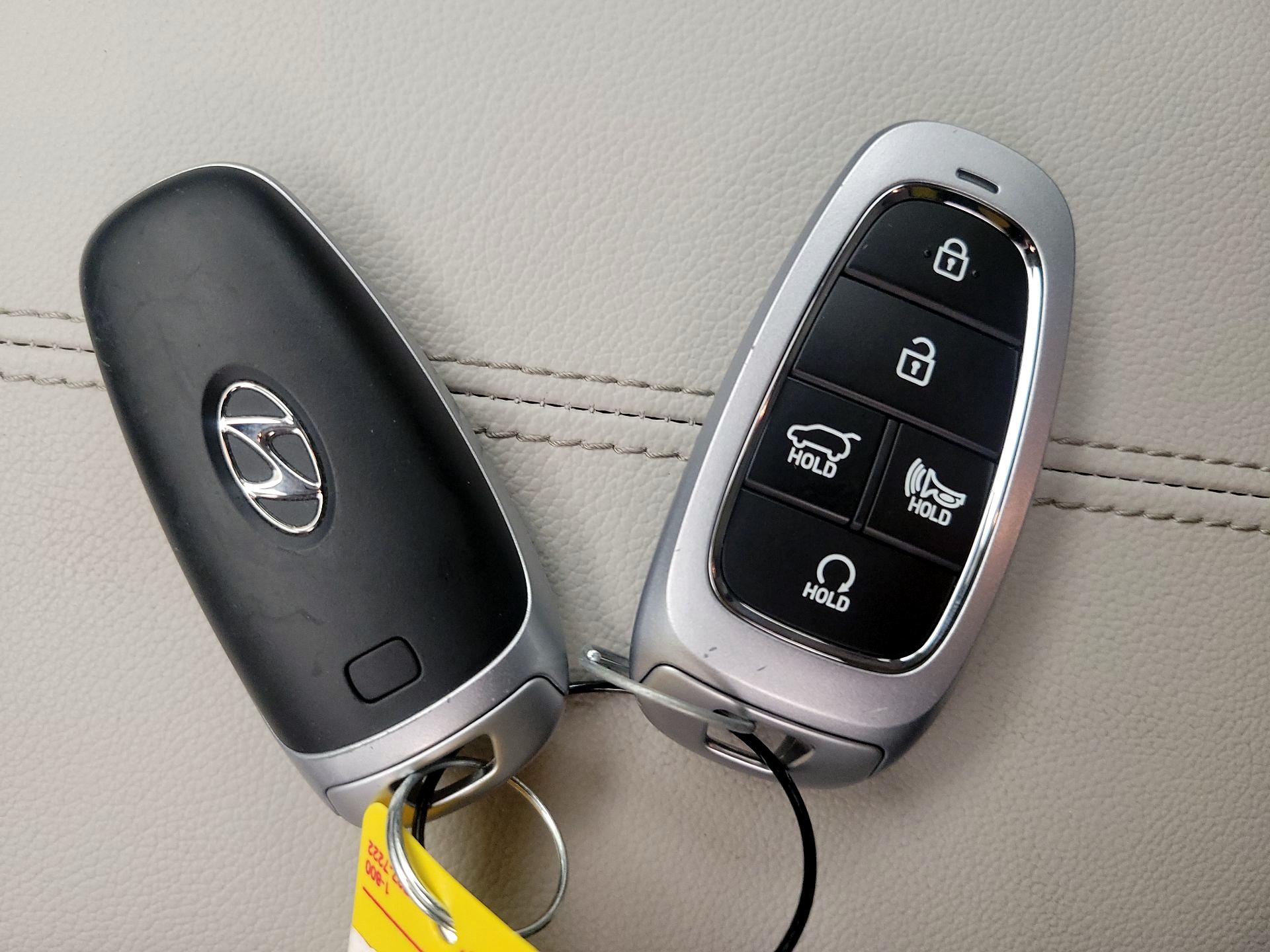 Thumbnail: 2023 Hyundai Tucson - 19