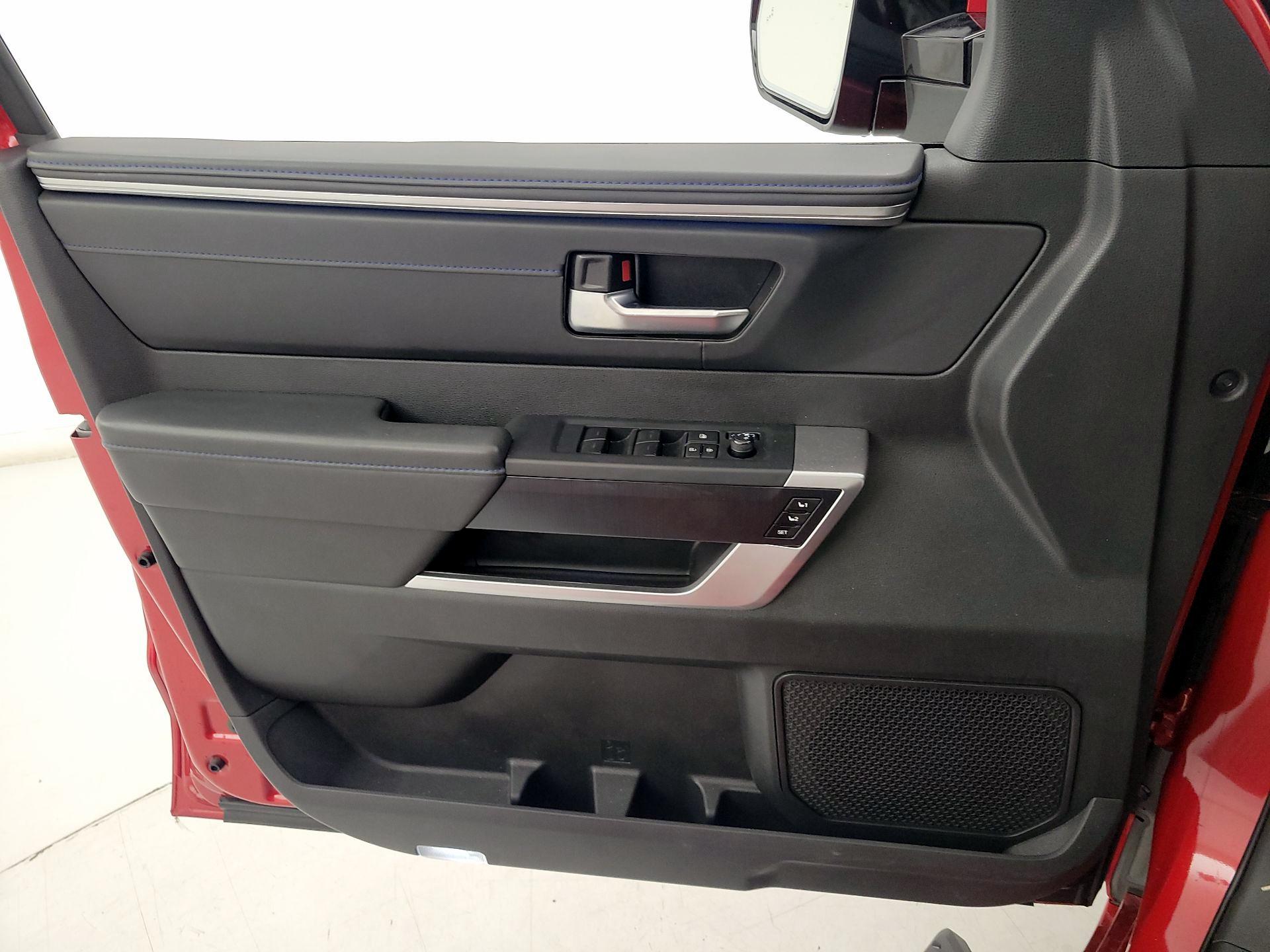 Thumbnail: 2024 Toyota Sequoia - 12