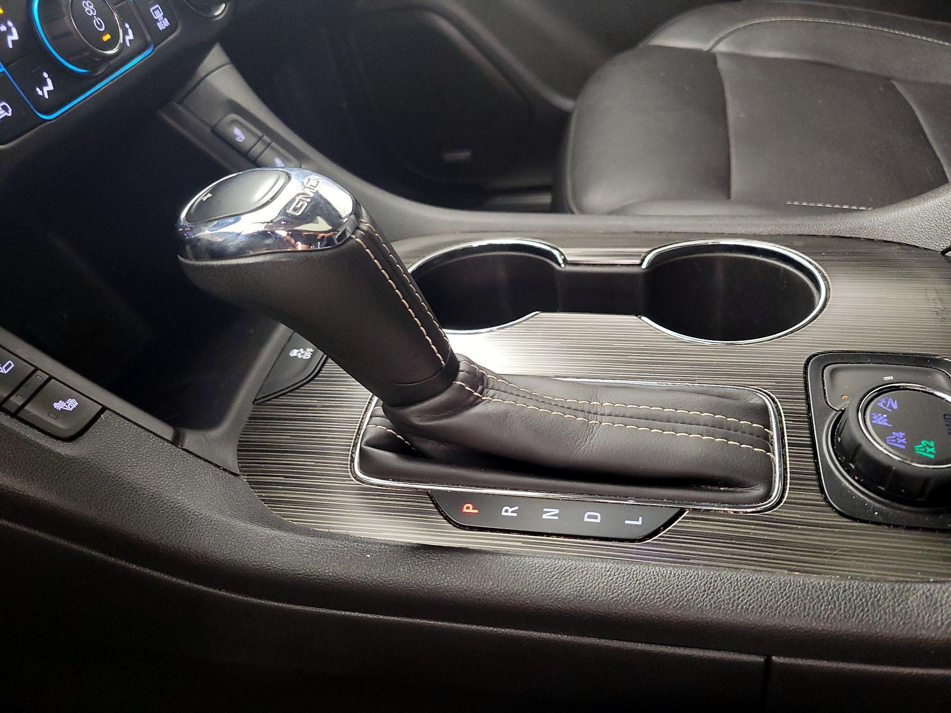 Thumbnail: 2019 GMC Acadia - 18