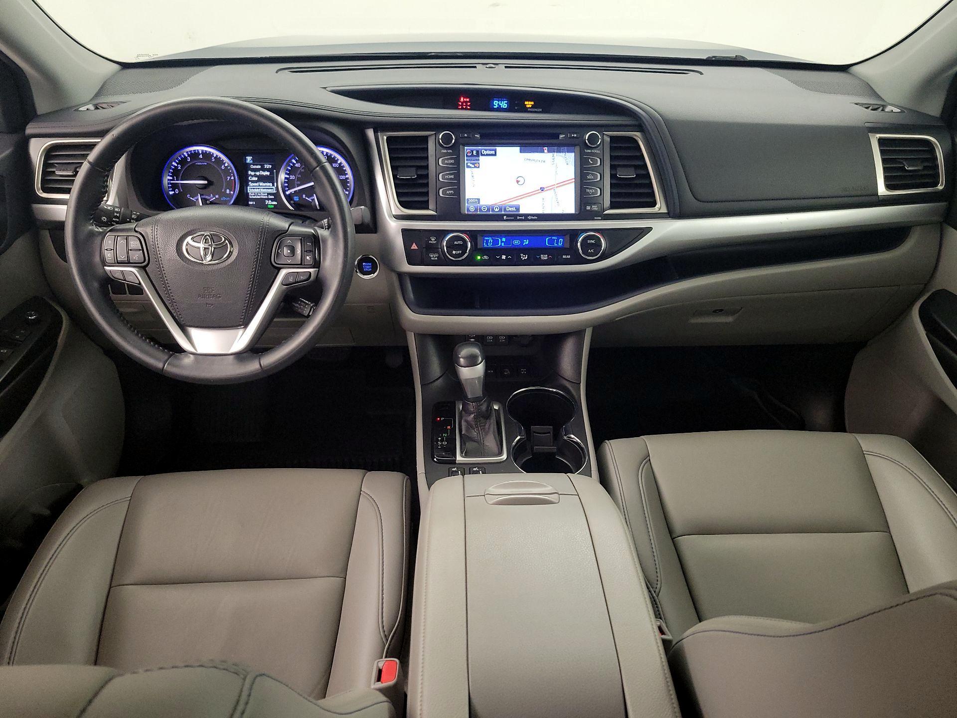 Thumbnail: 2019 Toyota Highlander - 9