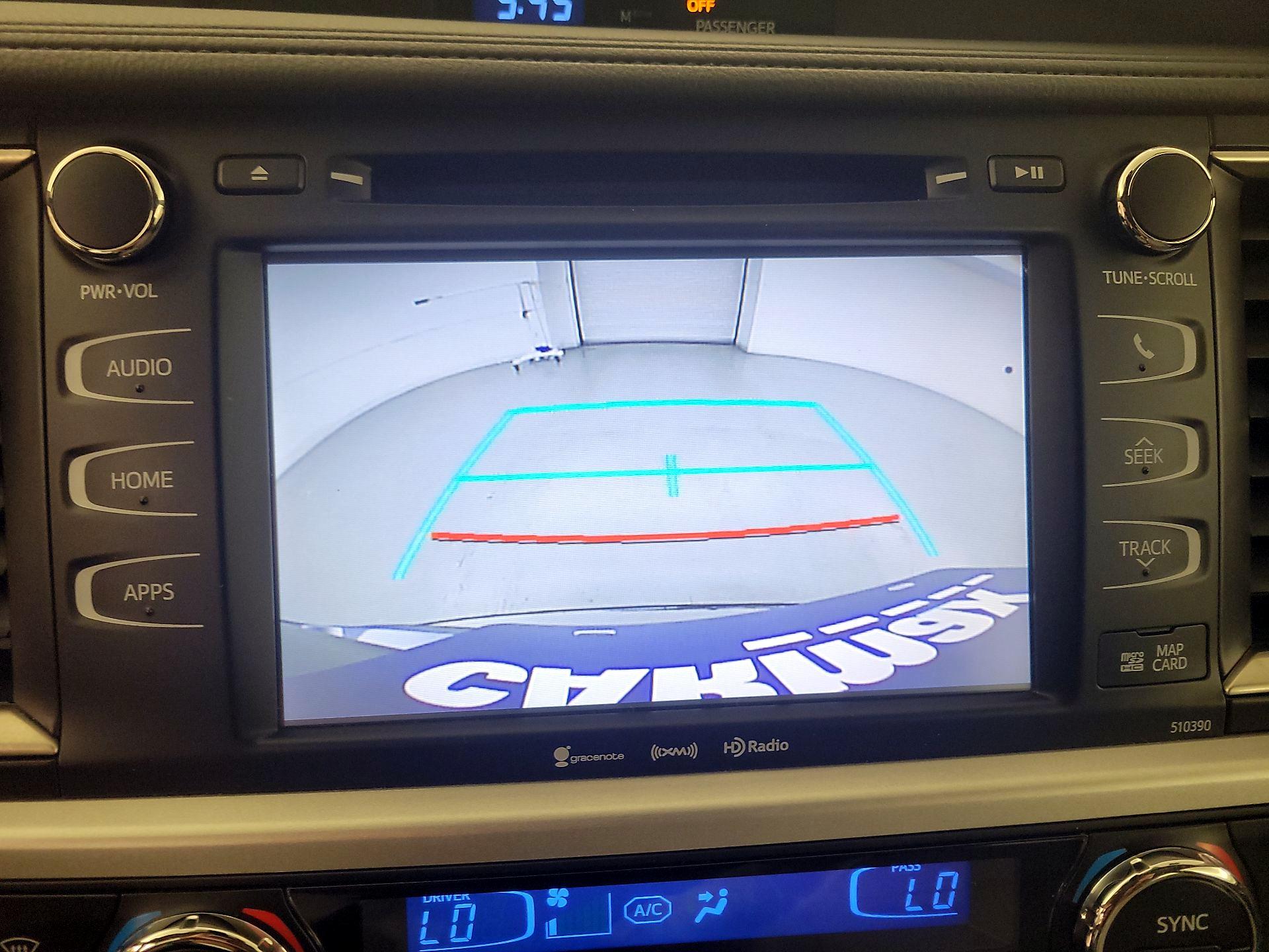 Thumbnail: 2019 Toyota Highlander - 15