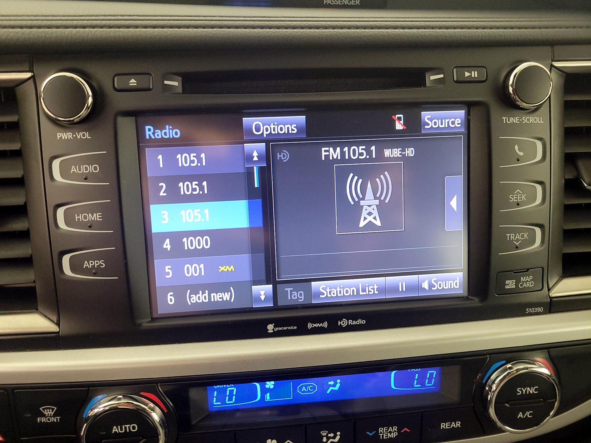 Thumbnail: 2019 Toyota Highlander - 16
