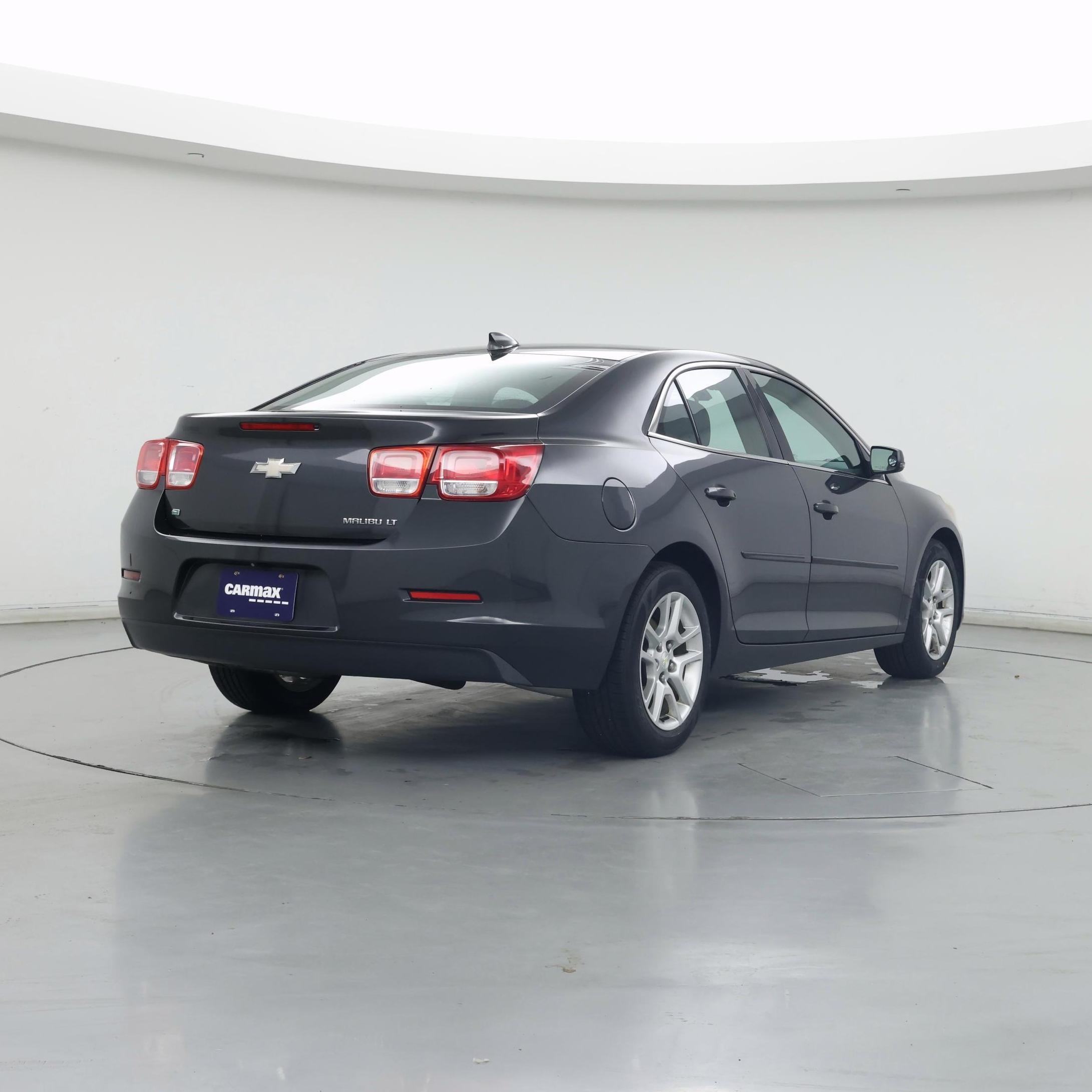 Thumbnail: 2015 Chevrolet Malibu - 8