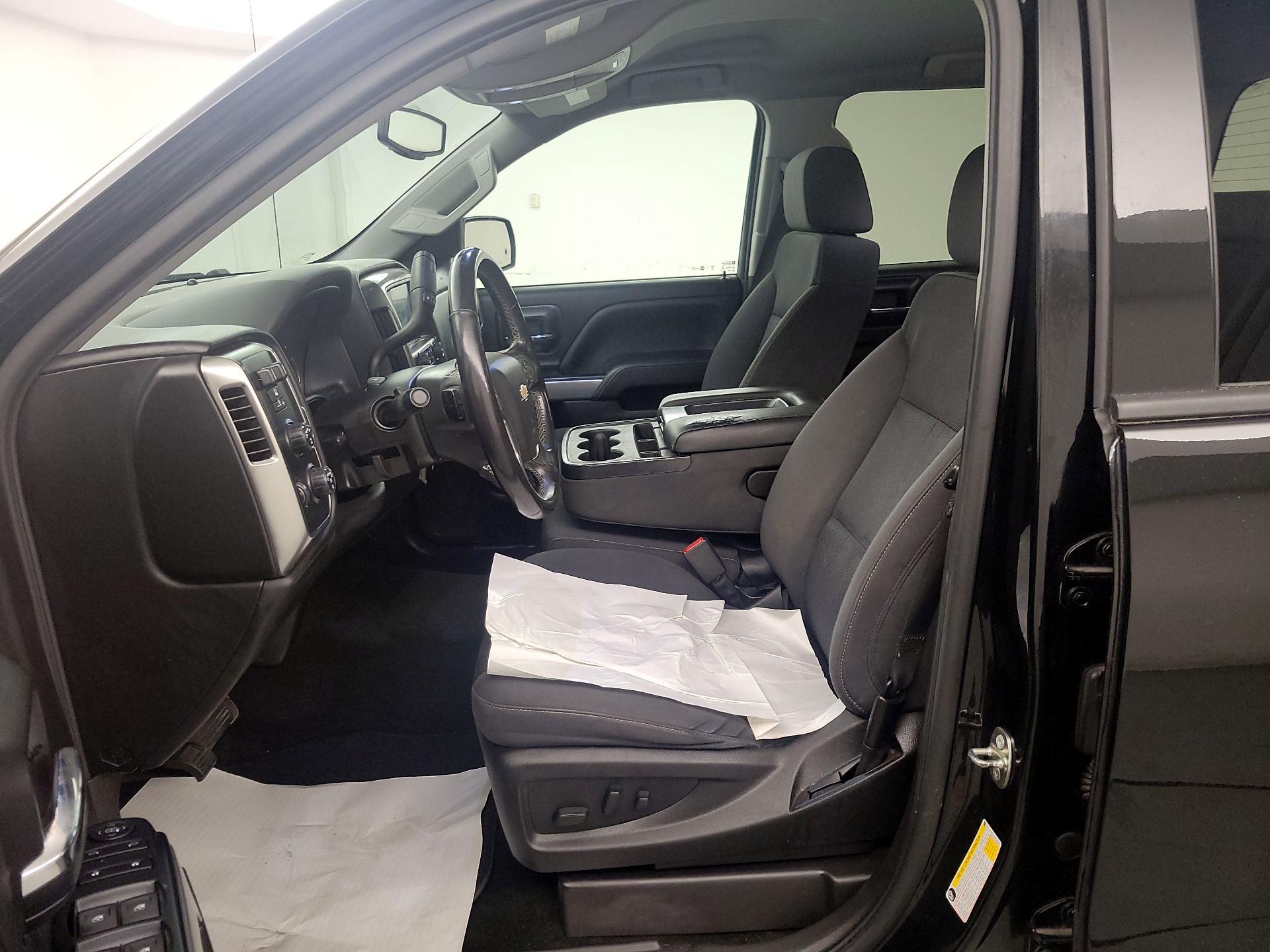 Thumbnail: 2018 Chevrolet Silverado 1500 - 11