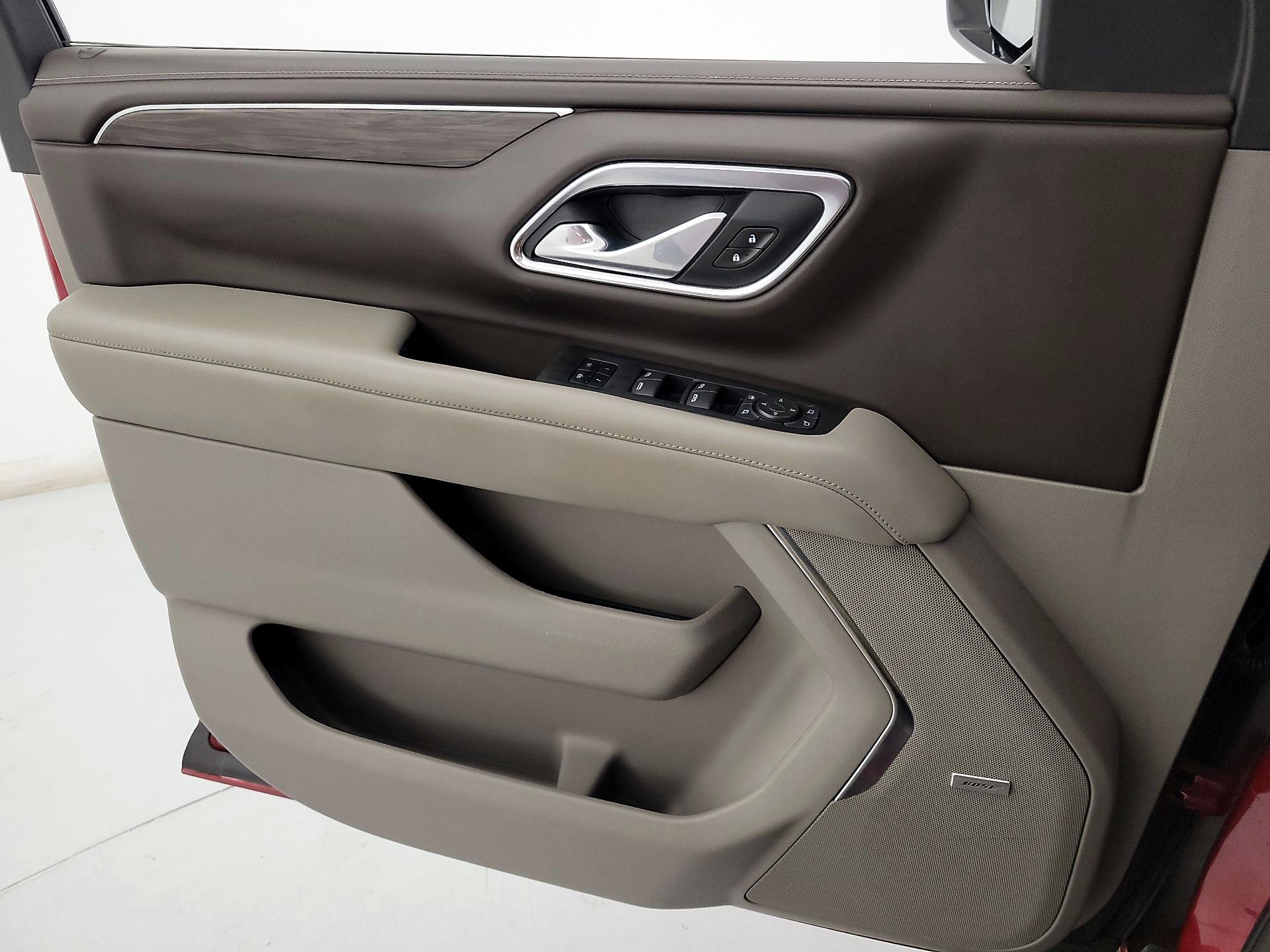 Thumbnail: 2021 Chevrolet Suburban - 12