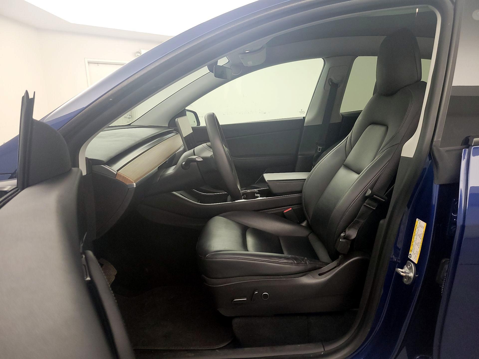 Thumbnail: 2021 Tesla Model Y - 11
