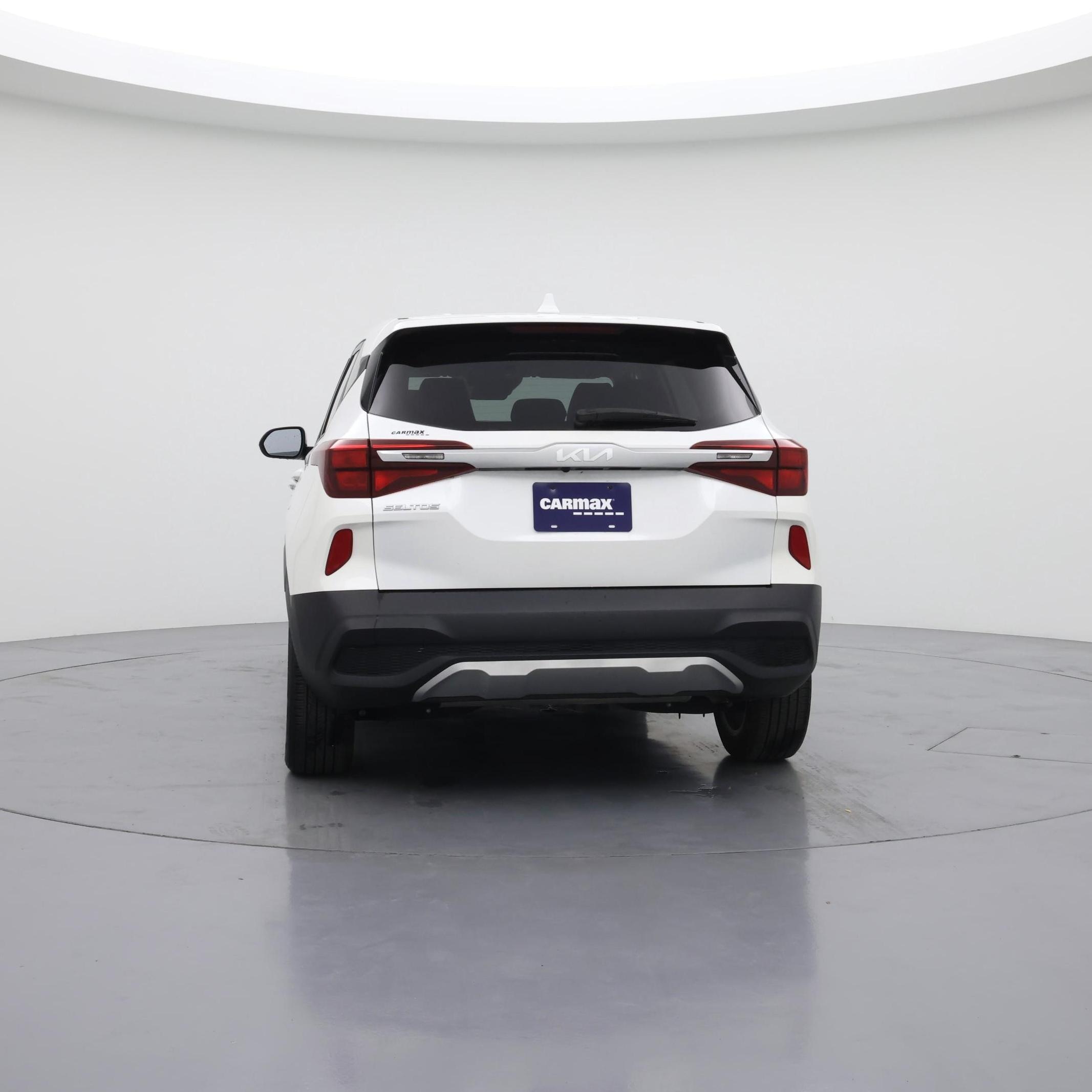 Thumbnail: 2023 Kia Seltos - 6