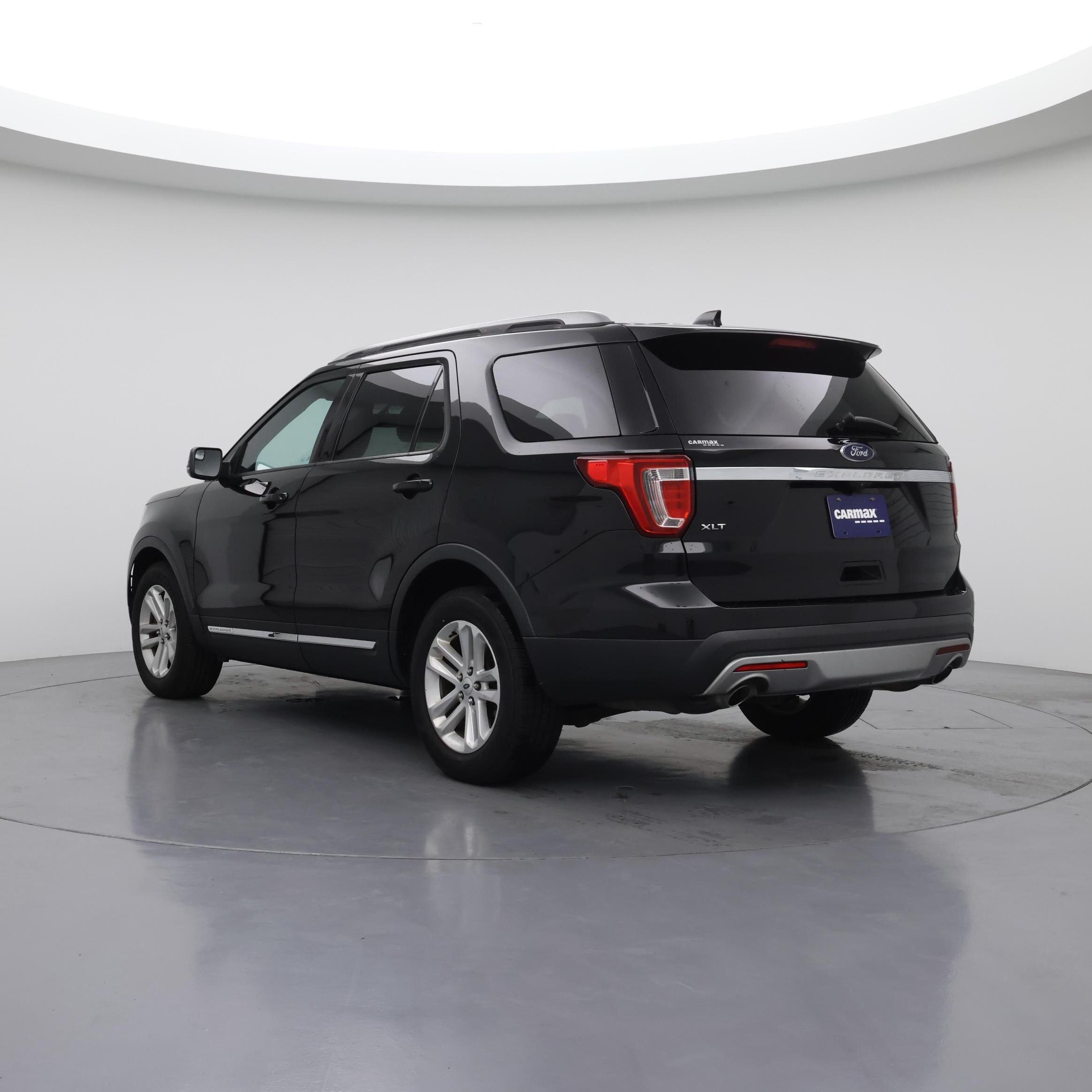 Thumbnail: 2017 Ford Explorer - 2