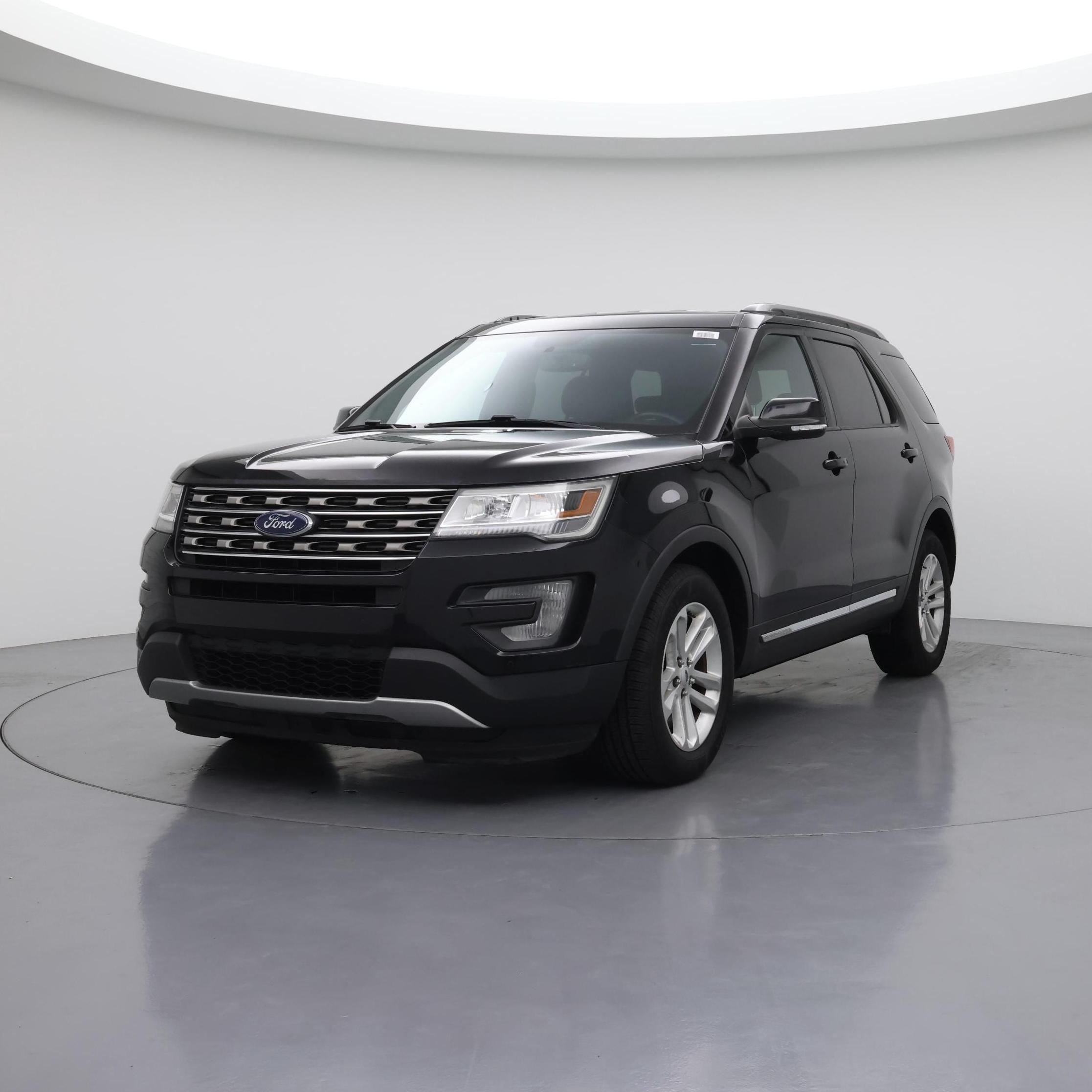 Thumbnail: 2017 Ford Explorer - 4