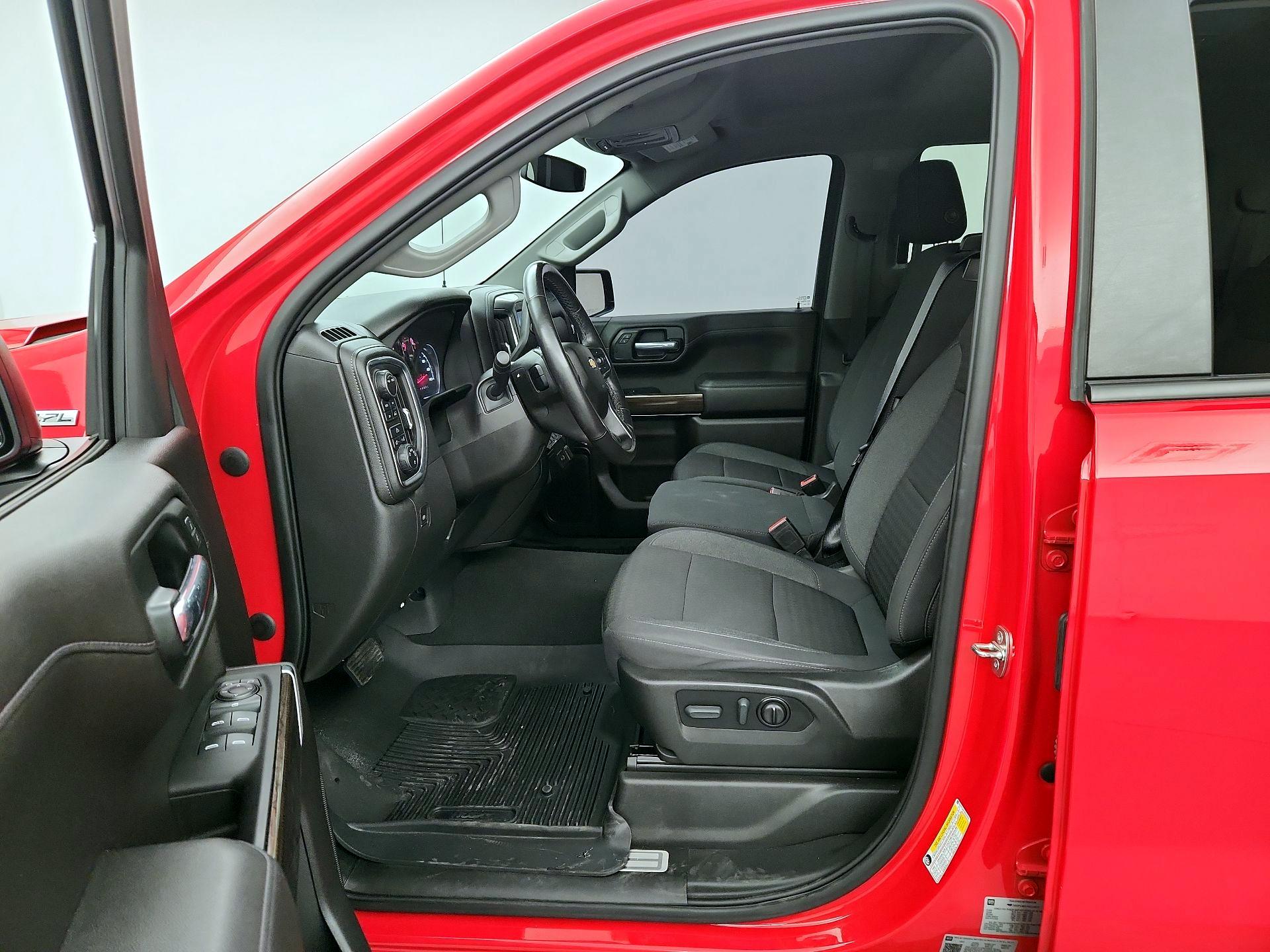 Thumbnail: 2022 Chevrolet Silverado 1500 - 11