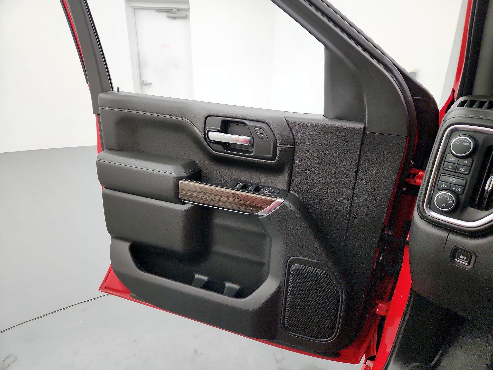 Thumbnail: 2022 Chevrolet Silverado 1500 - 12