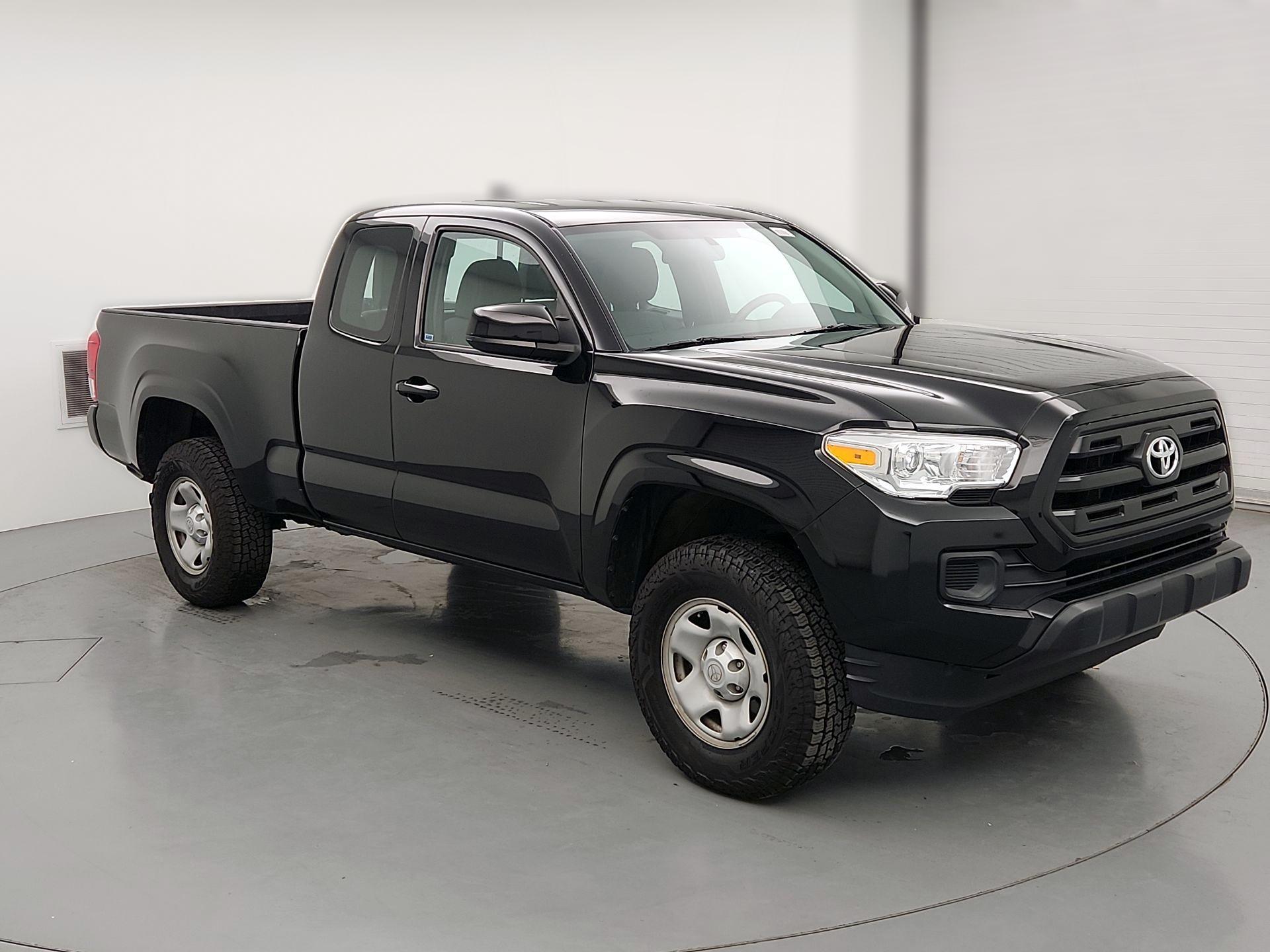 Thumbnail: 2017 Toyota Tacoma - 1