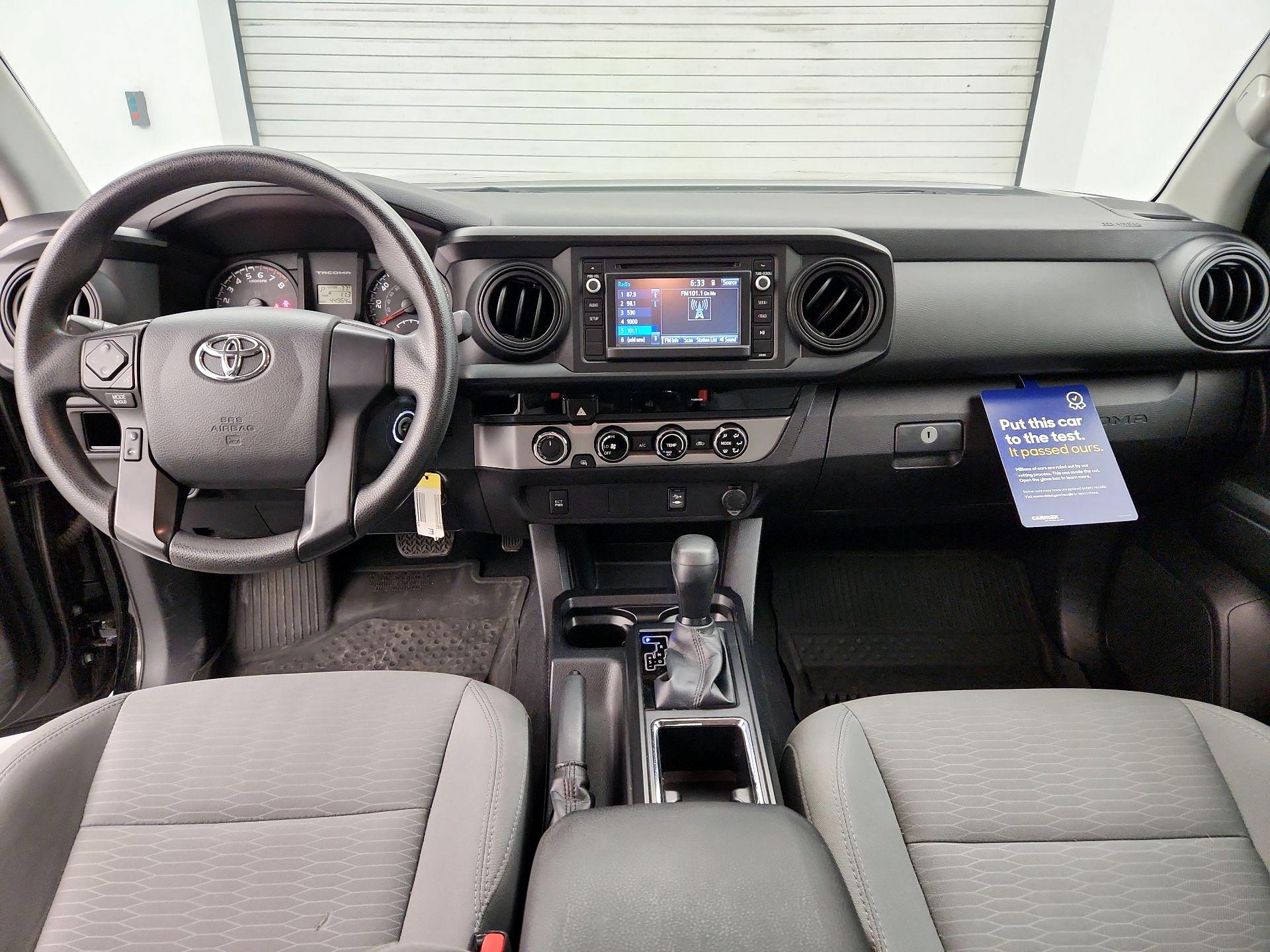 Thumbnail: 2017 Toyota Tacoma - 8
