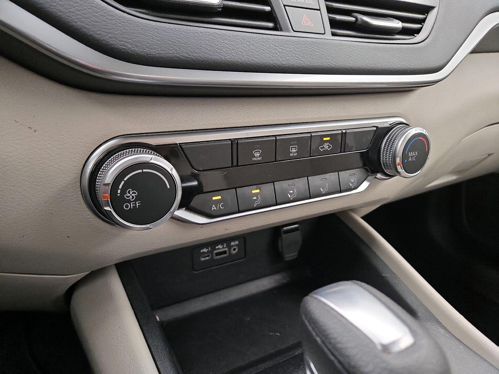 Thumbnail: 2022 Nissan Altima - 16