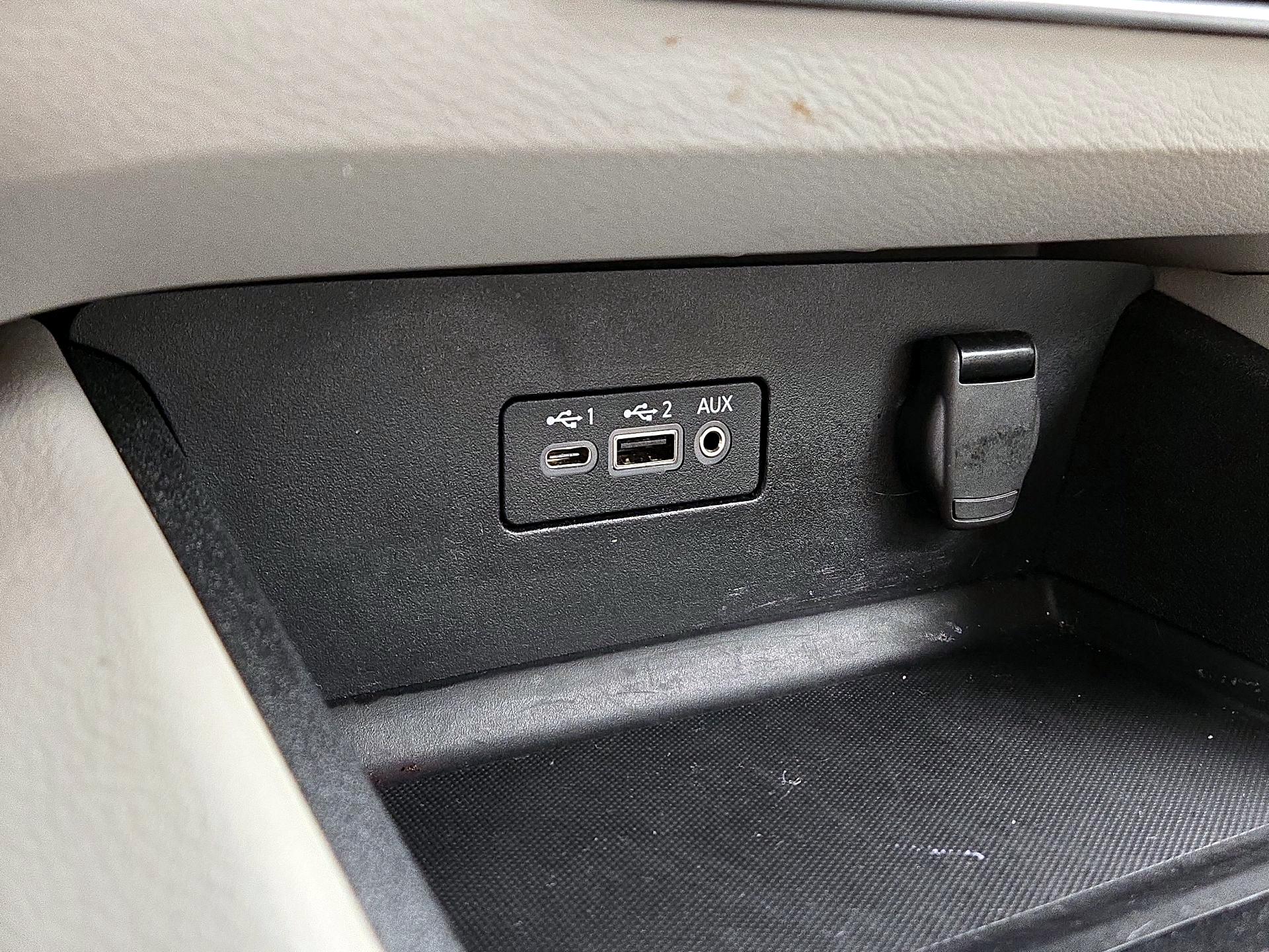 Thumbnail: 2022 Nissan Altima - 18